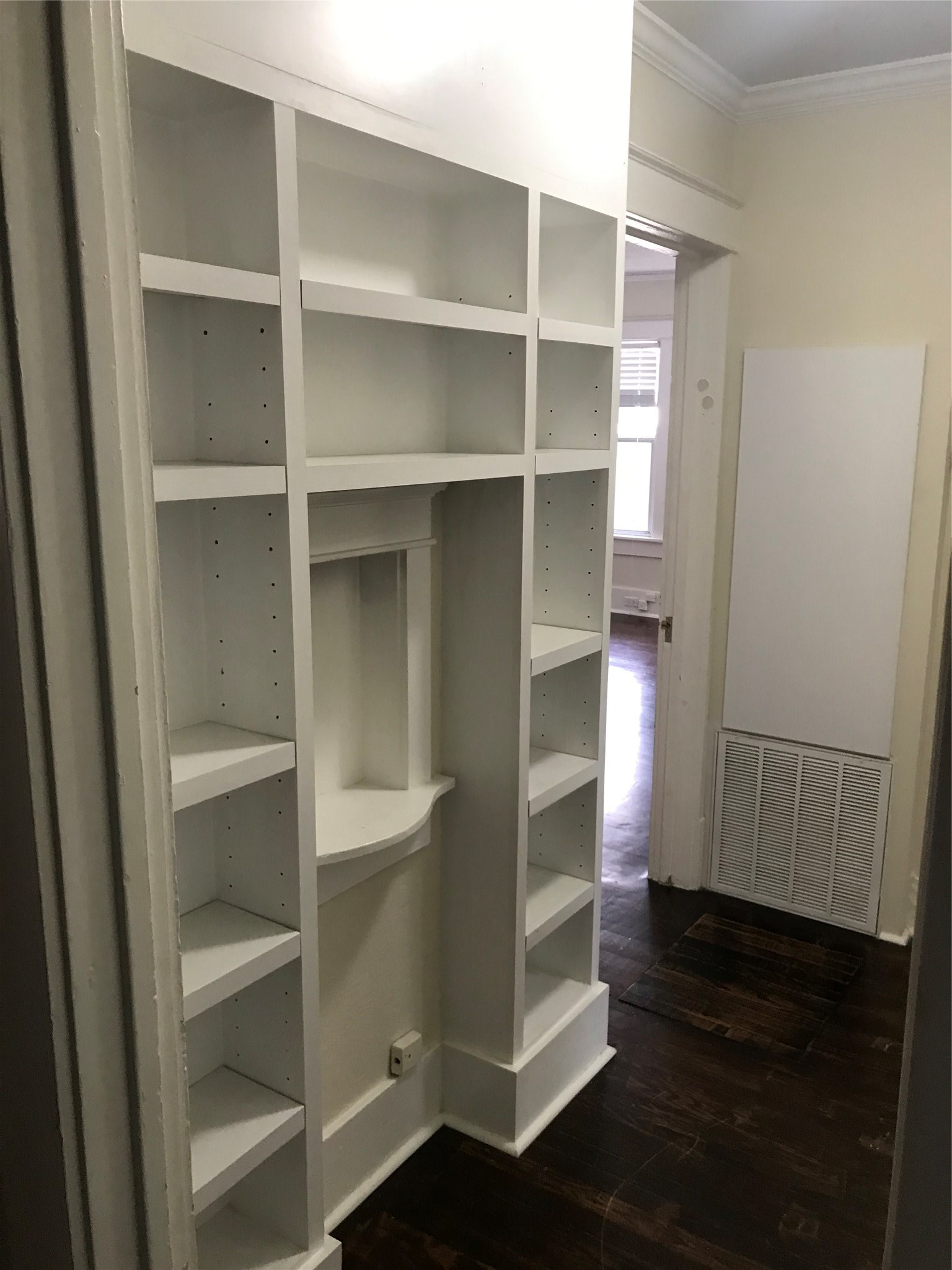 2030 Bissonnet Street Property Photo 9