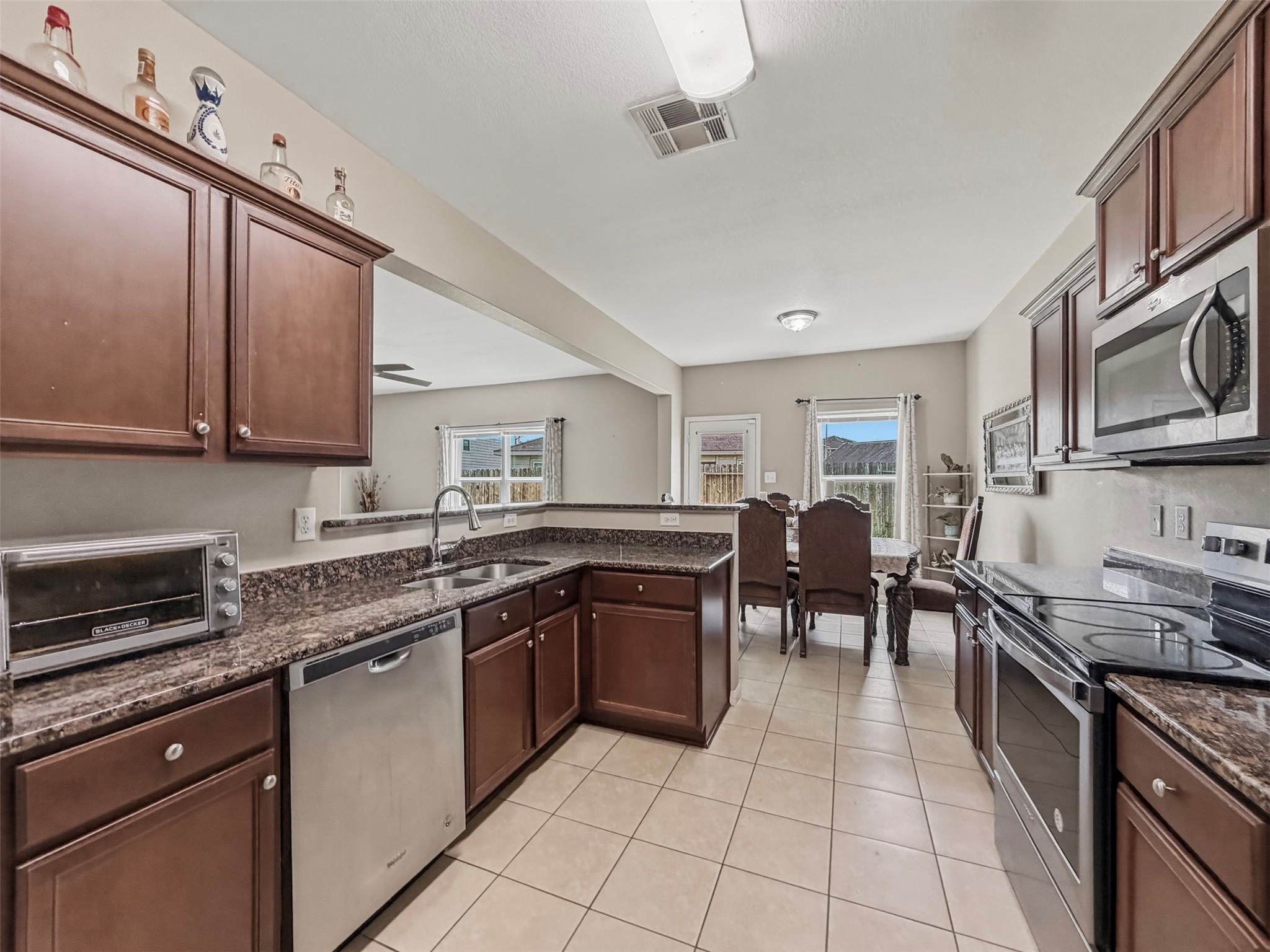 419 Turquoise Trade Drive Property Photo 17