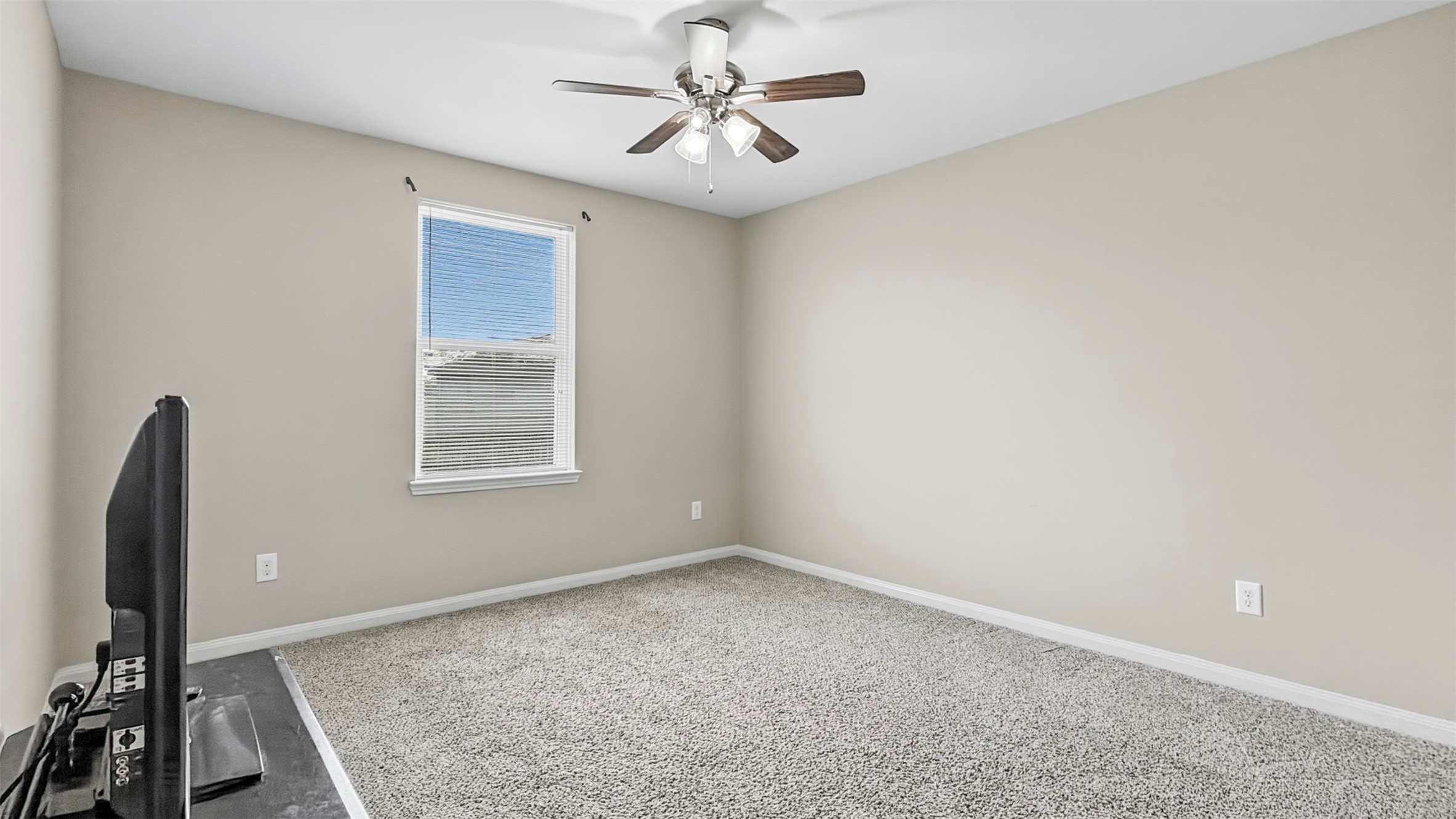 419 Turquoise Trade Drive Property Photo 29