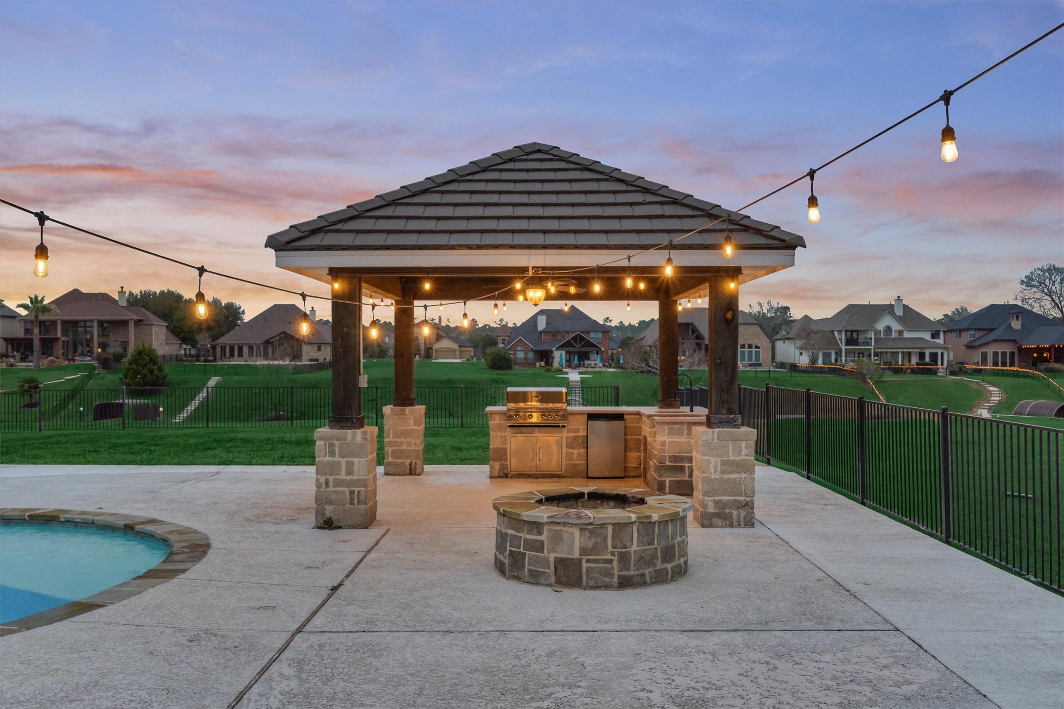 11618 Renaissance Drive Property Photo 37