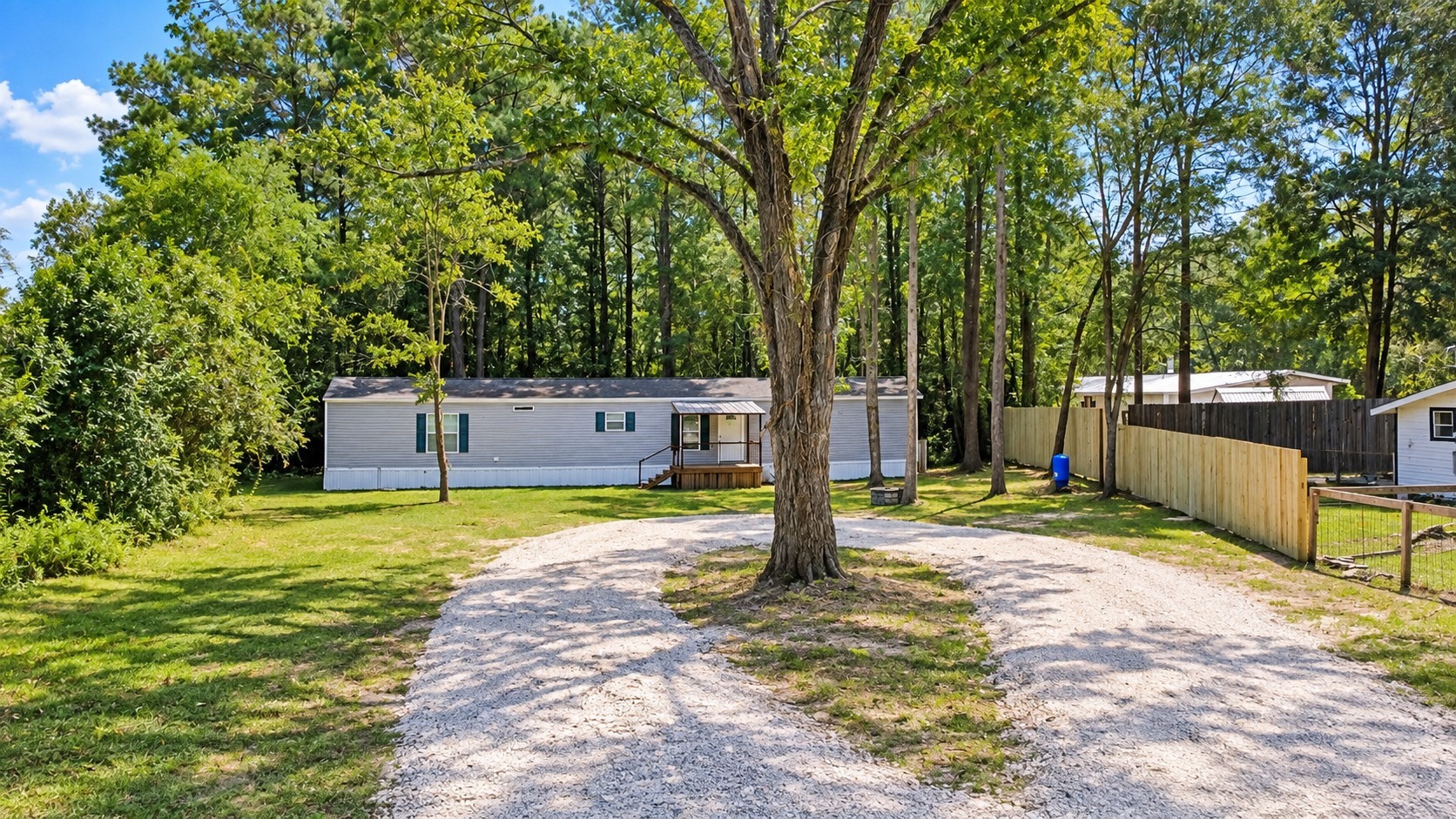 2096 Fm 1375 Property Photo 1