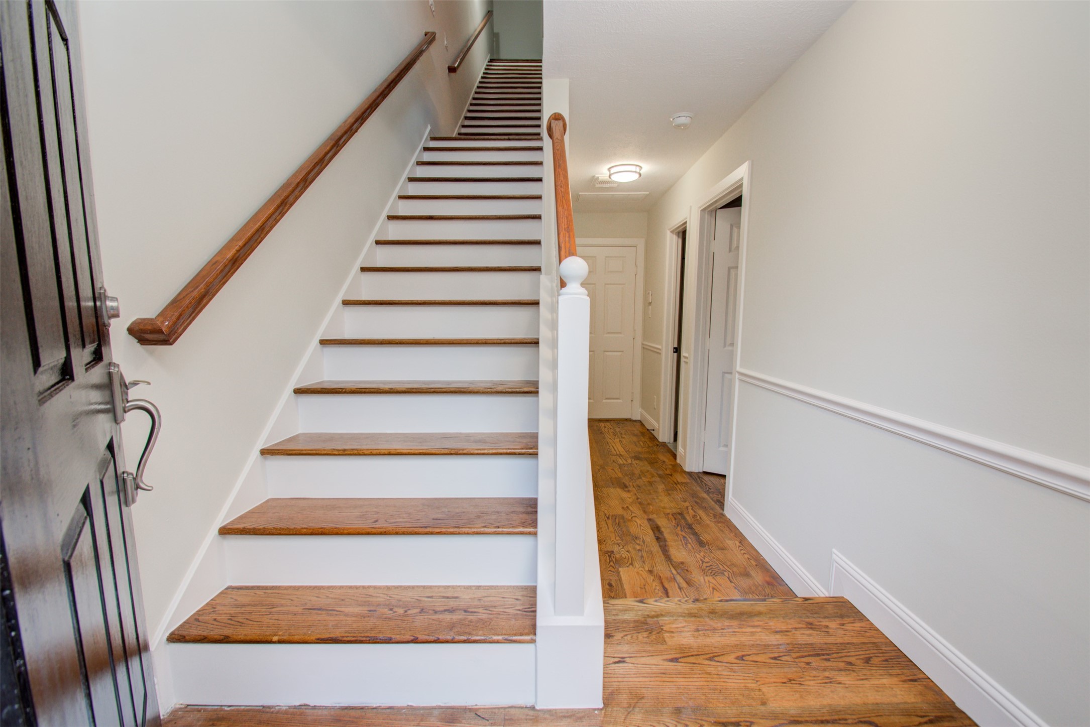 1733 Tuam Street Property Photo 3