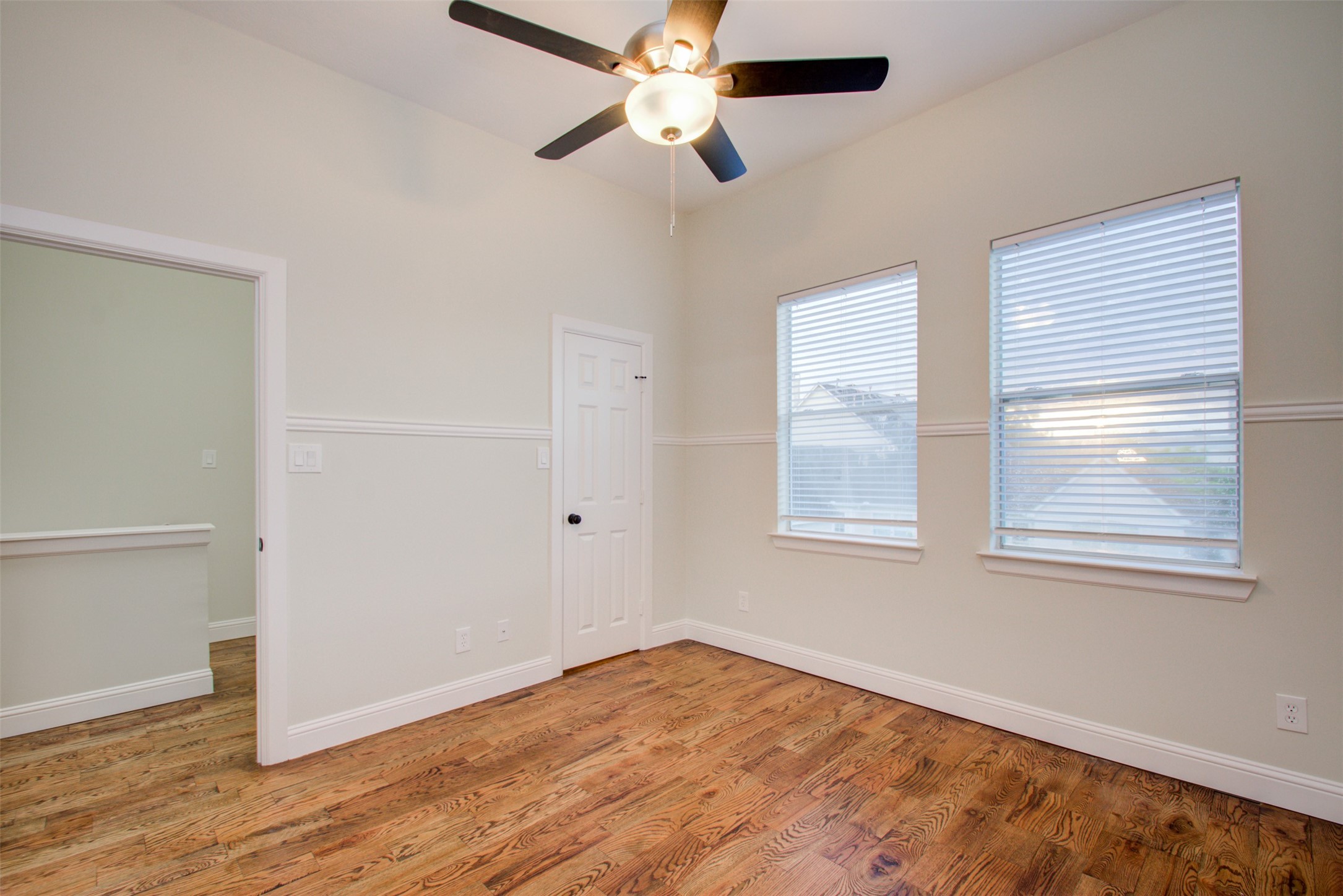 1733 Tuam Street Property Photo 23