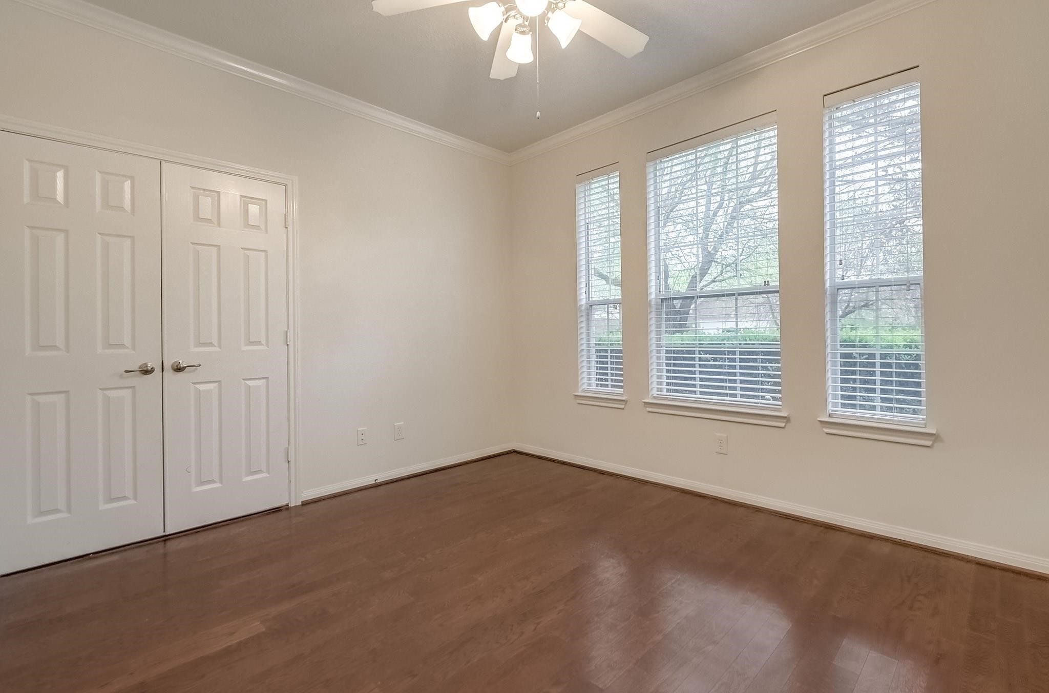 7023 Sundance Meadows Lane Property Photo 4