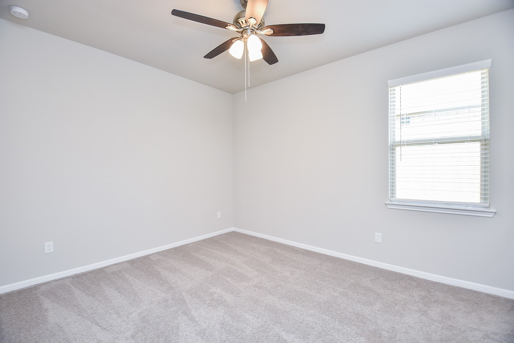 1428 Sundown Glen Lane Property Photo 23