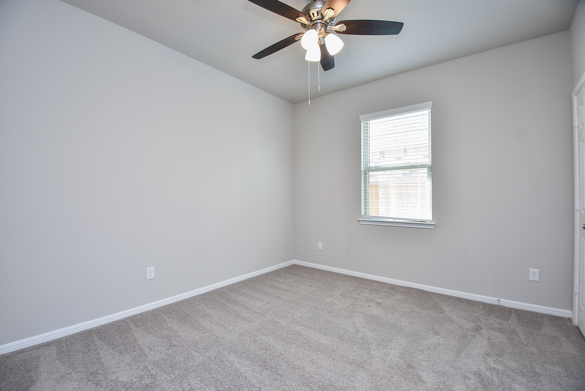 1428 Sundown Glen Lane Property Photo 26