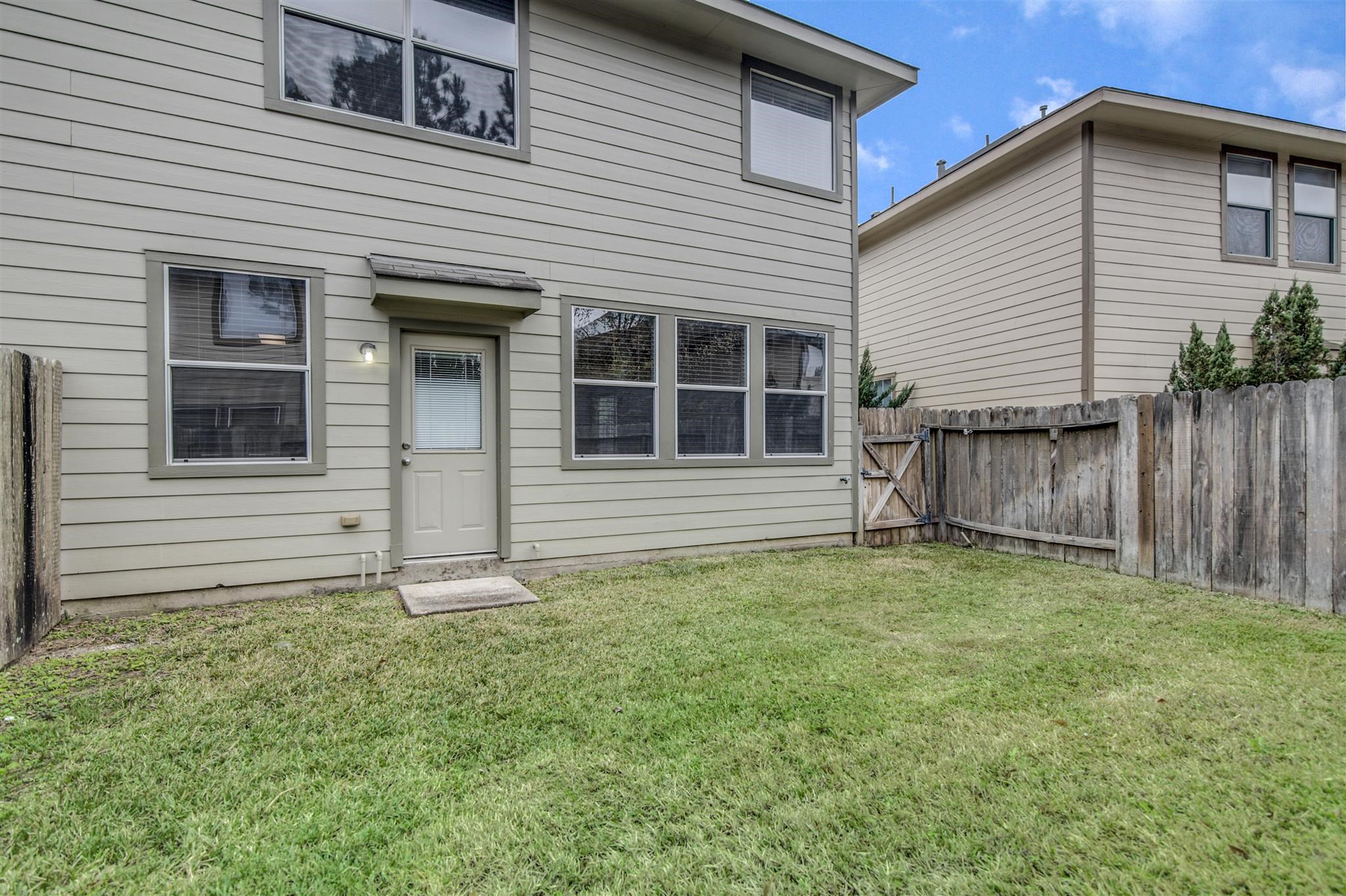 58 S Burberry Park Circle Property Photo 27