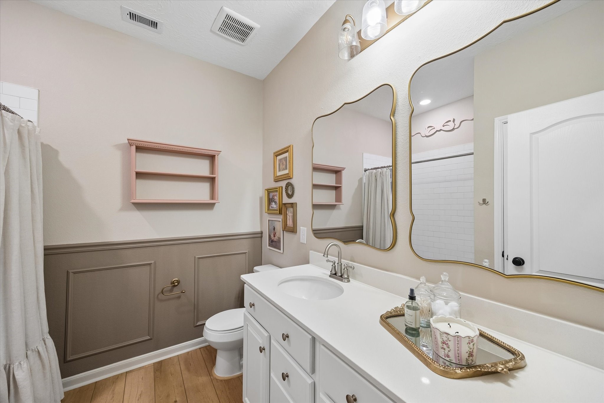 39200 Canyonville Court Property Photo 26