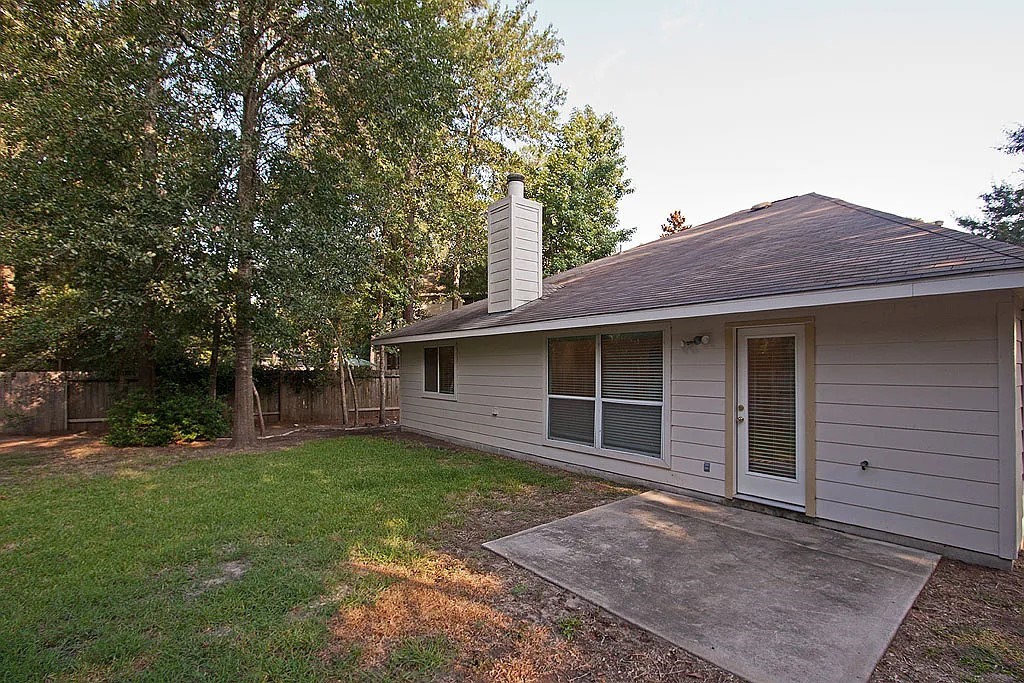 43 Steep Trail Place Property Photo 2