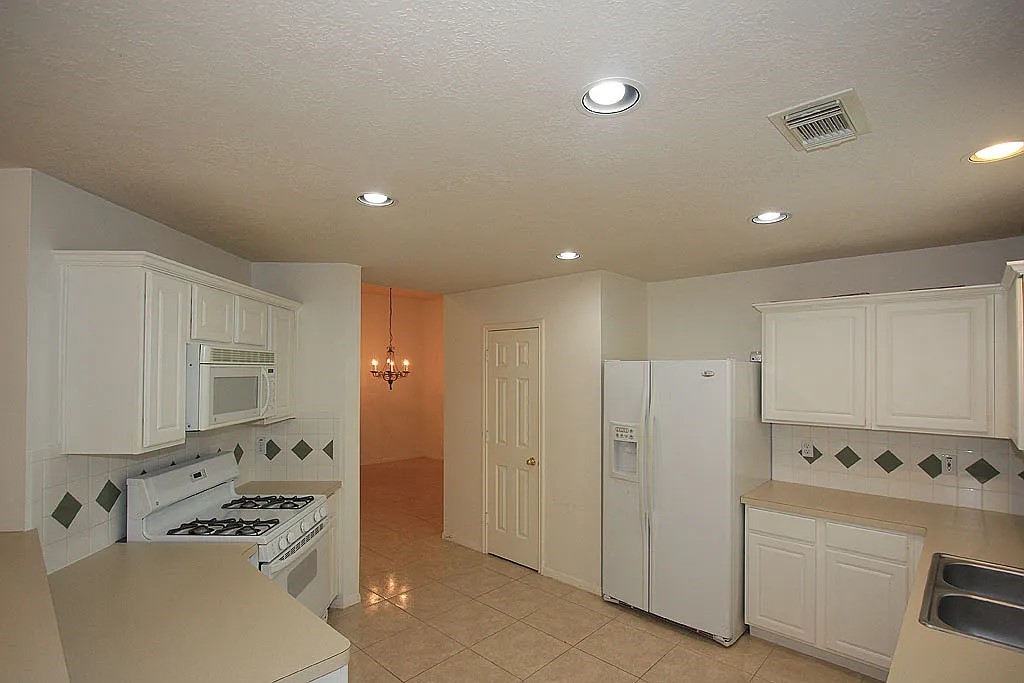 43 Steep Trail Place Property Photo 5