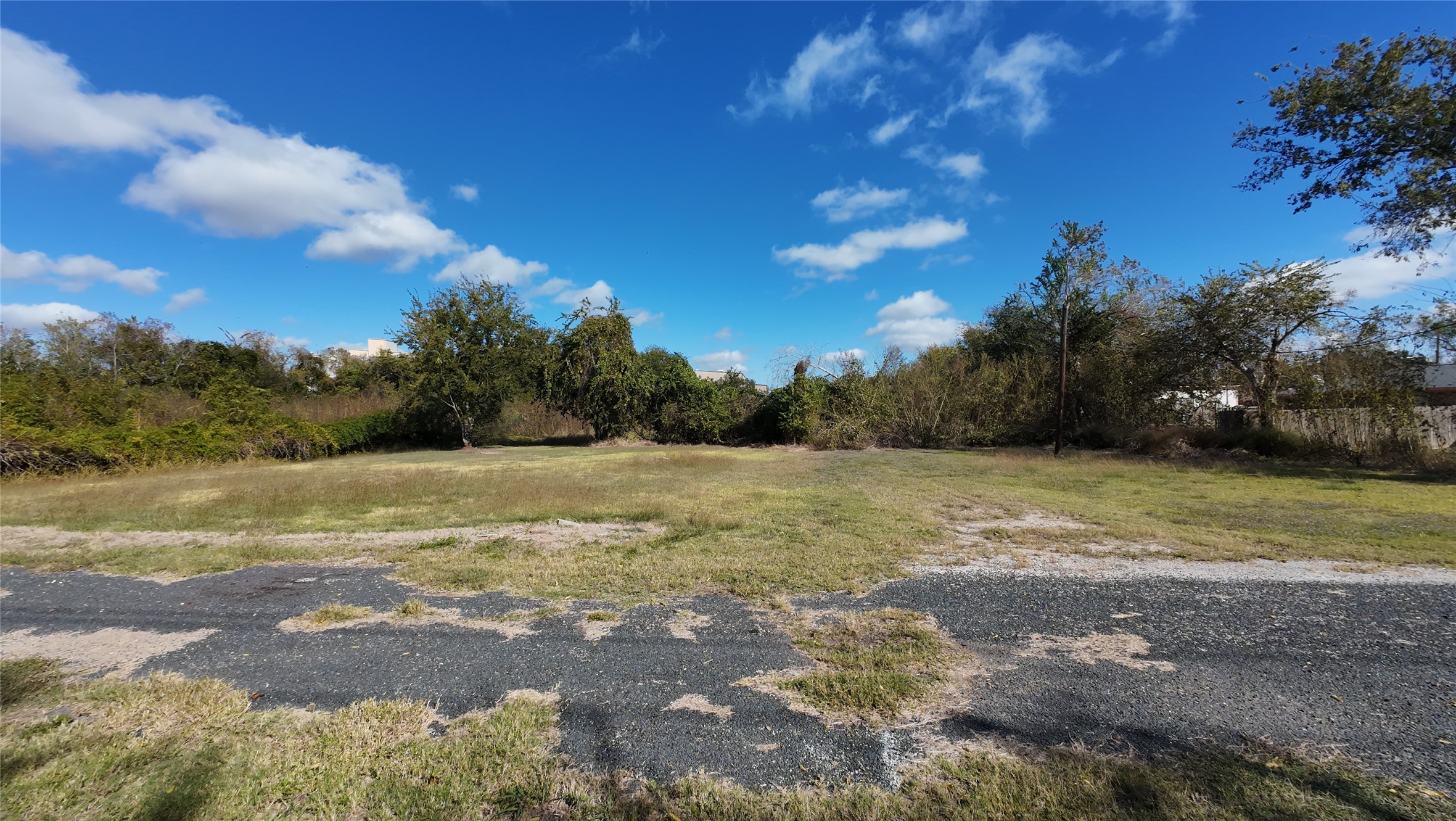 2008 Mlk Boulevard Property Photo 1