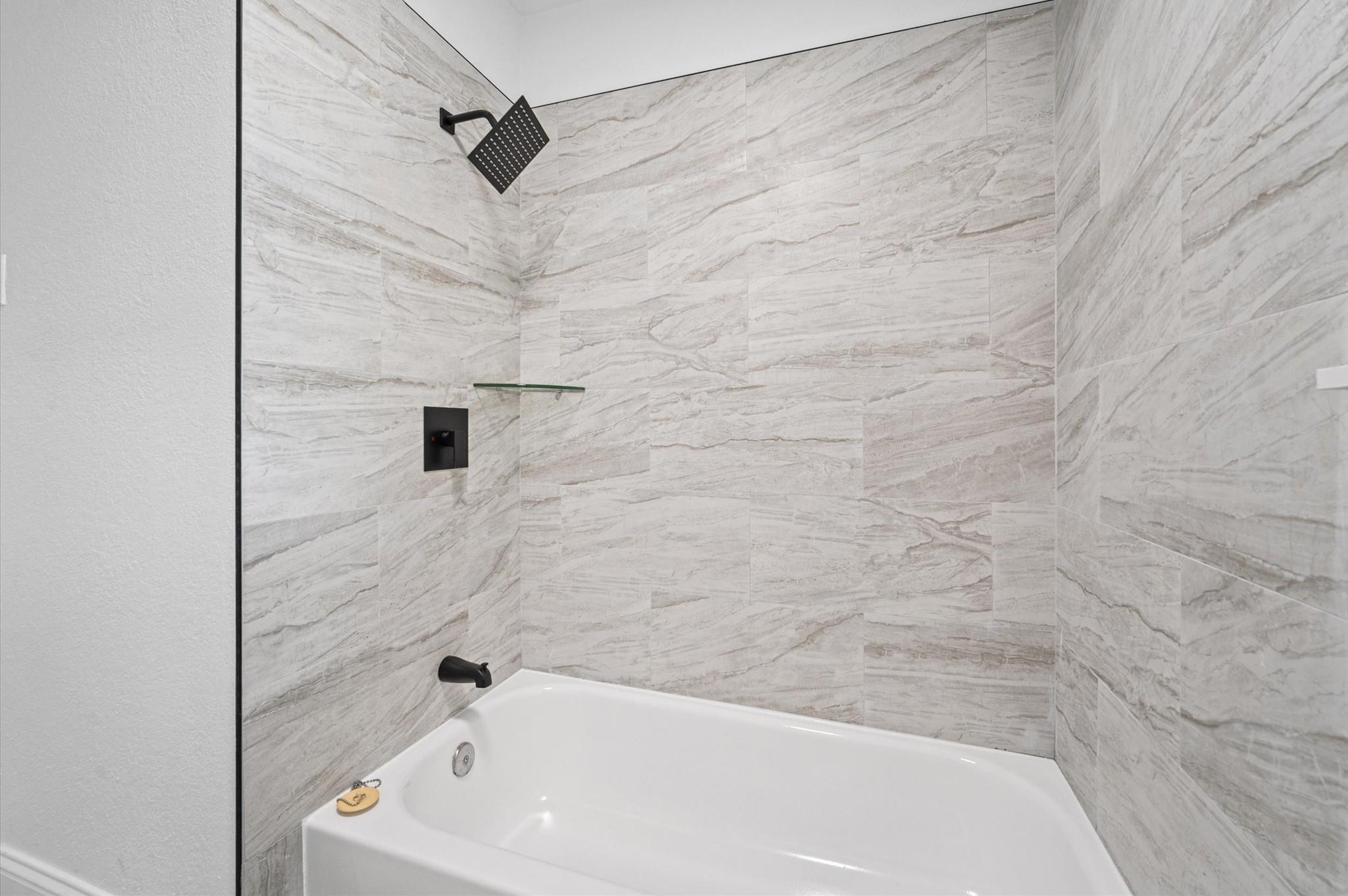 6134 Belmark Street, Houston Tx 77033 Property Photo 10