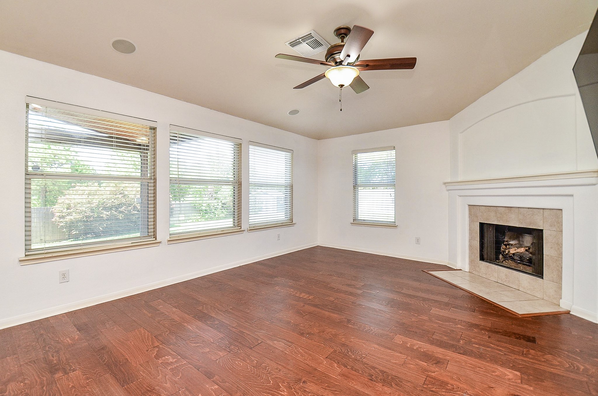 22922 Antiqua Estates Court Property Photo 17