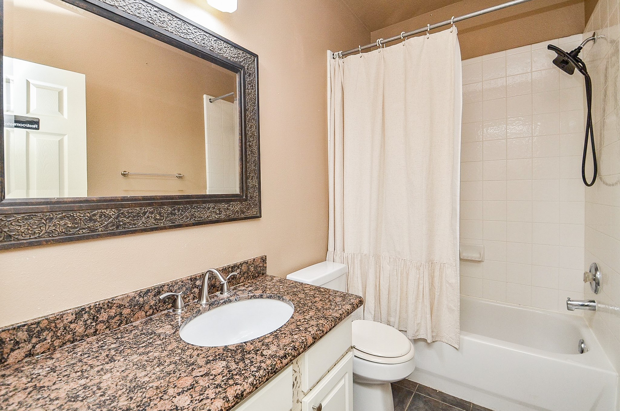 22922 Antiqua Estates Court Property Photo 37