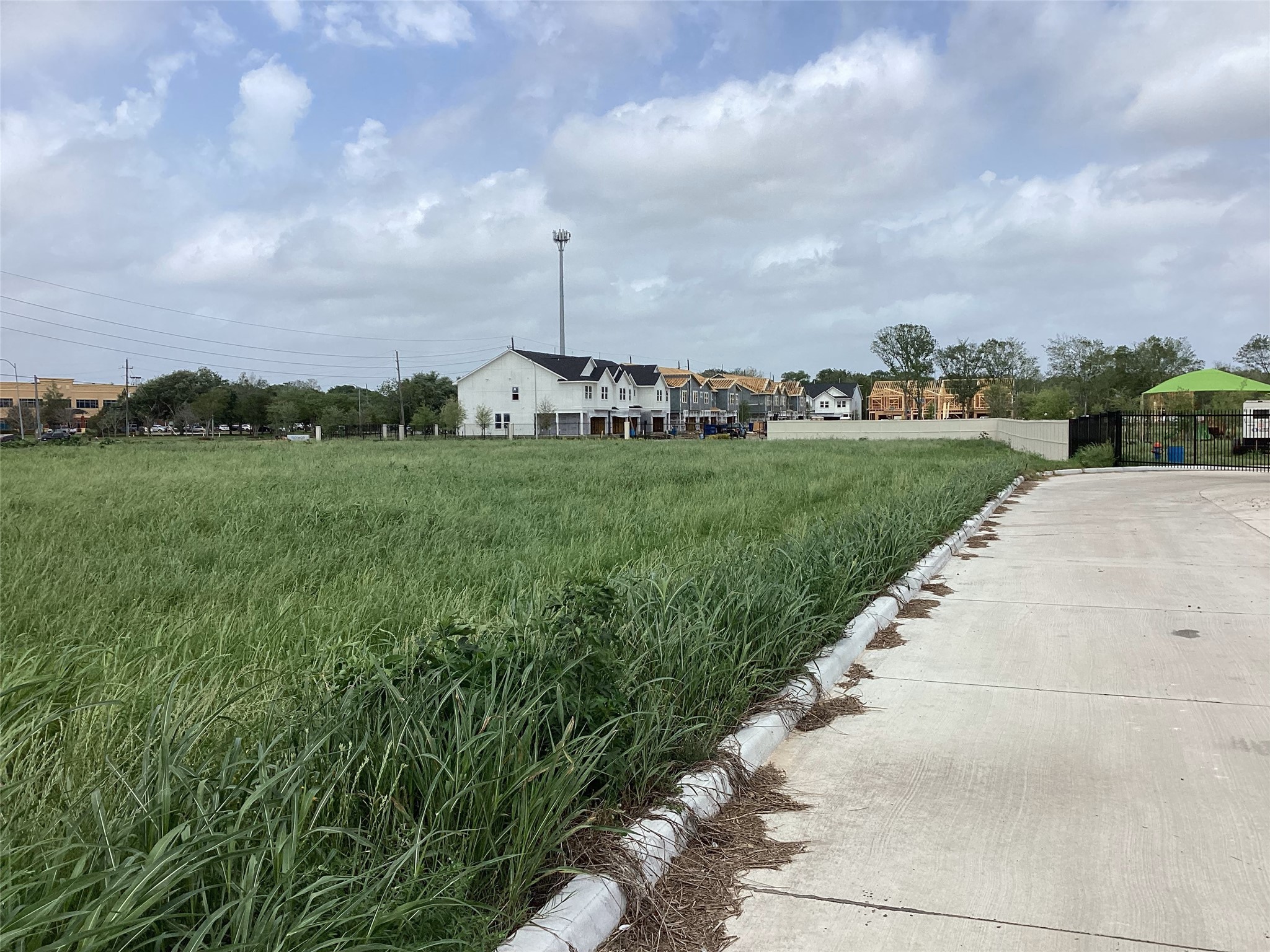 0 Cullen Parkway Property Photo 32
