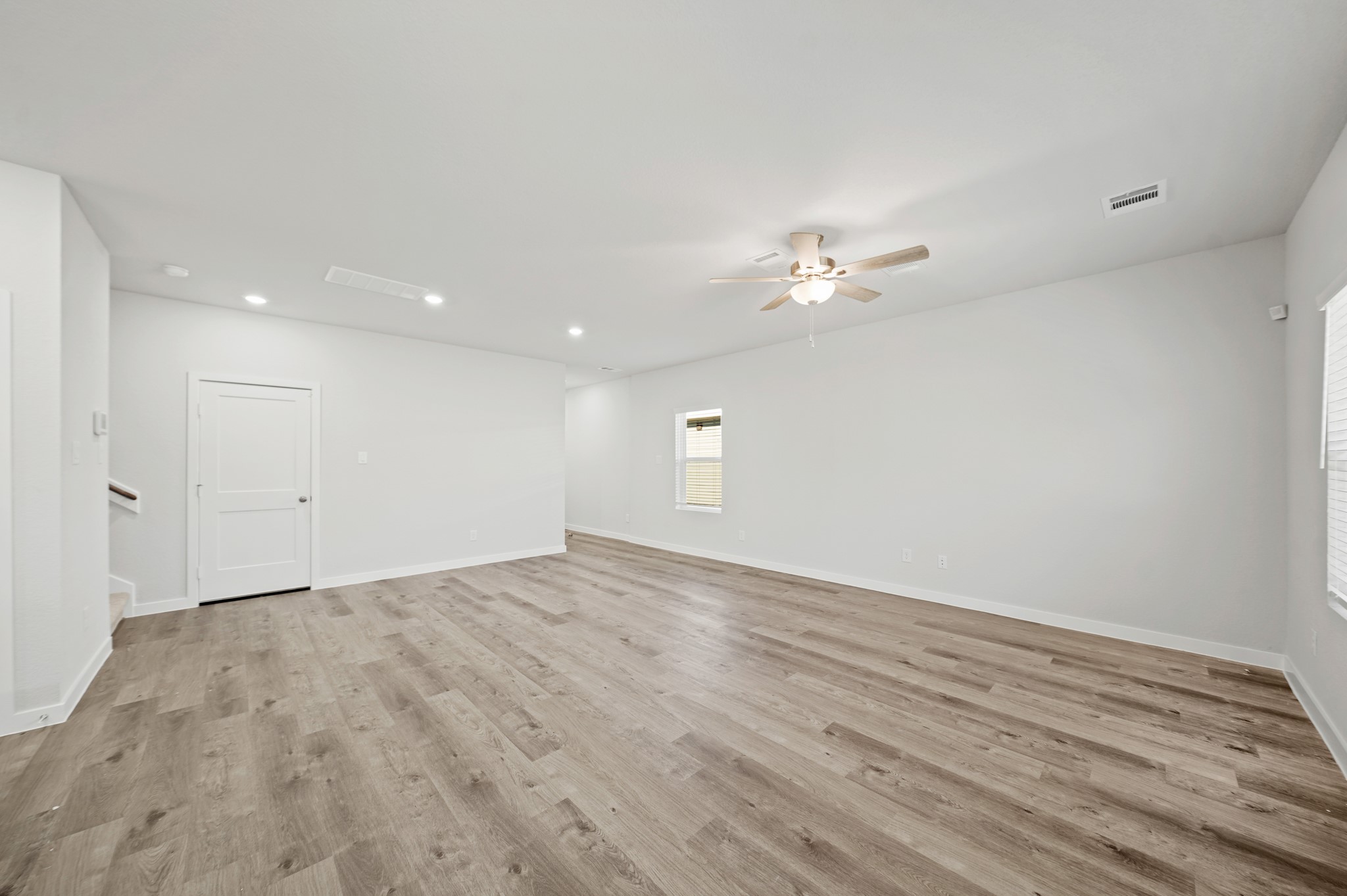 10779 Red Flagstone Drive Property Photo 10