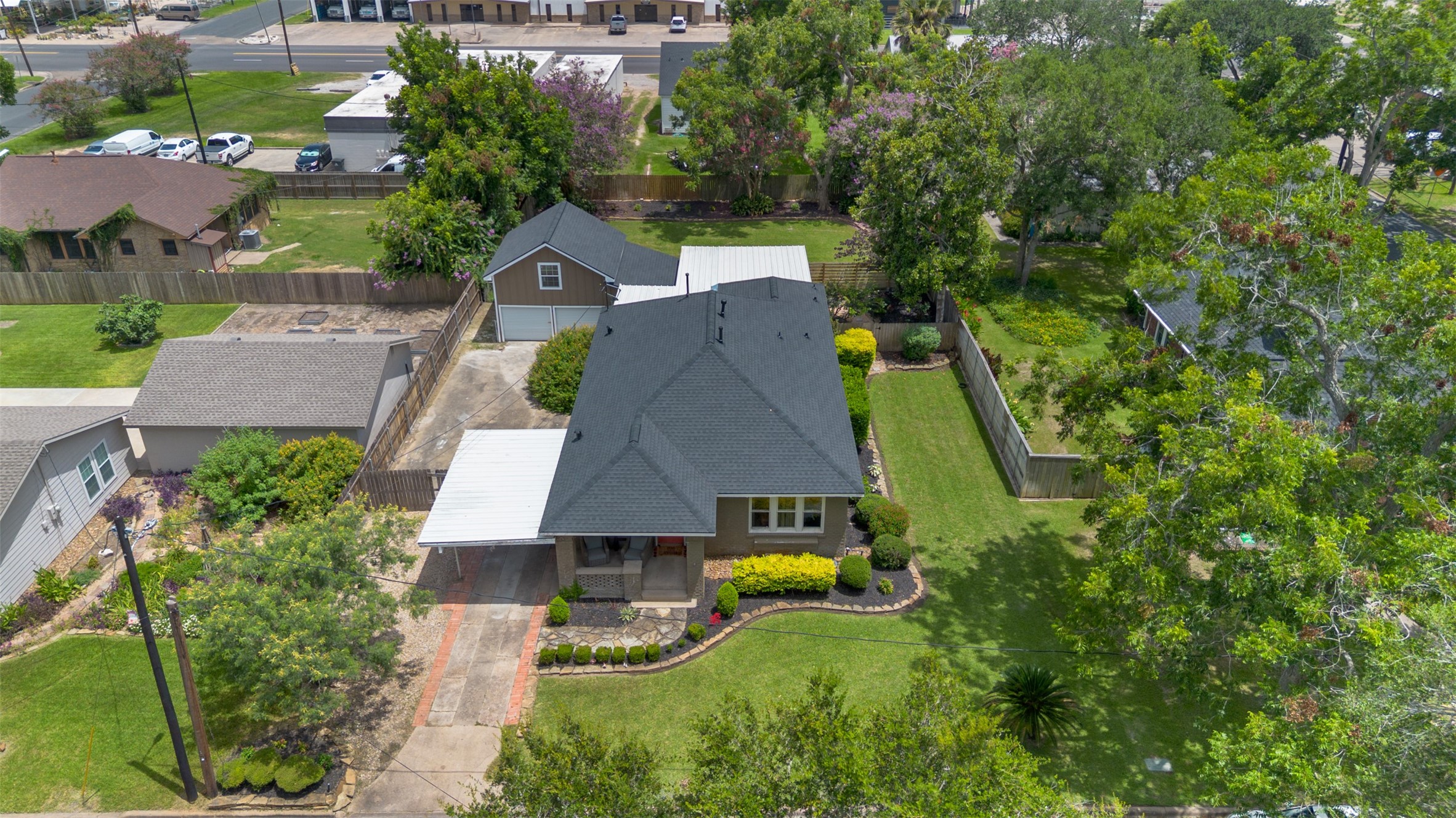707 Heights Avenue Property Photo 25