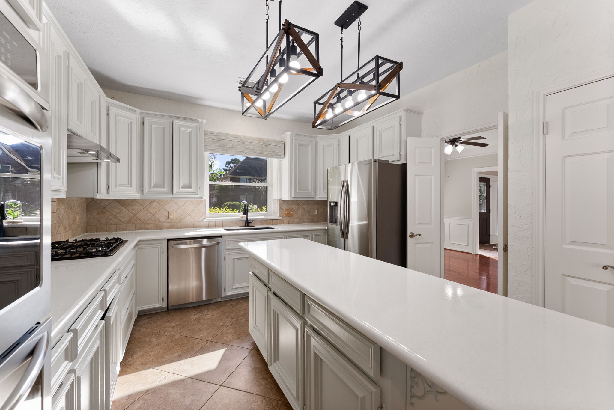 16803 Chewton Glen Street Property Photo 15