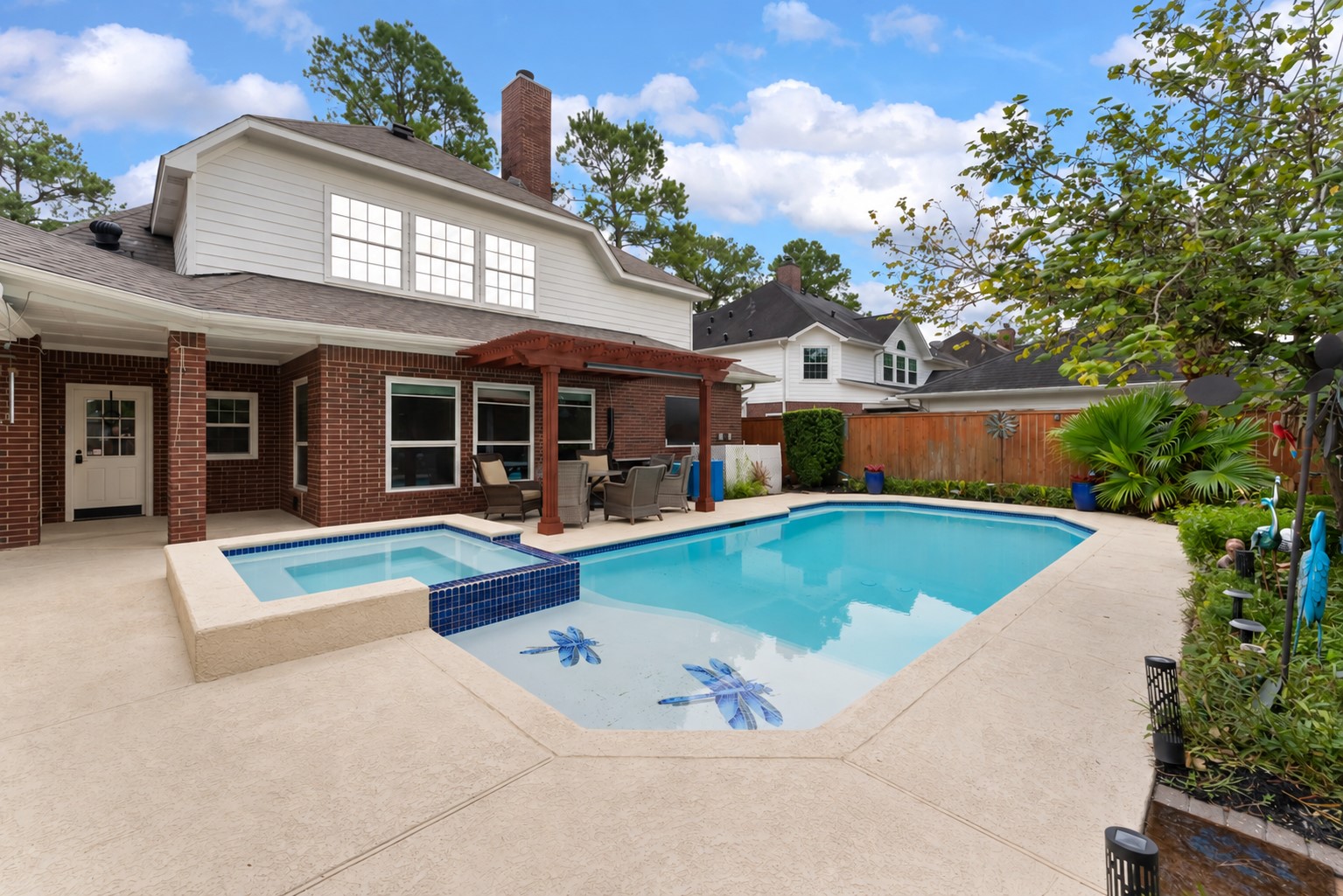 16803 Chewton Glen Street Property Photo 32