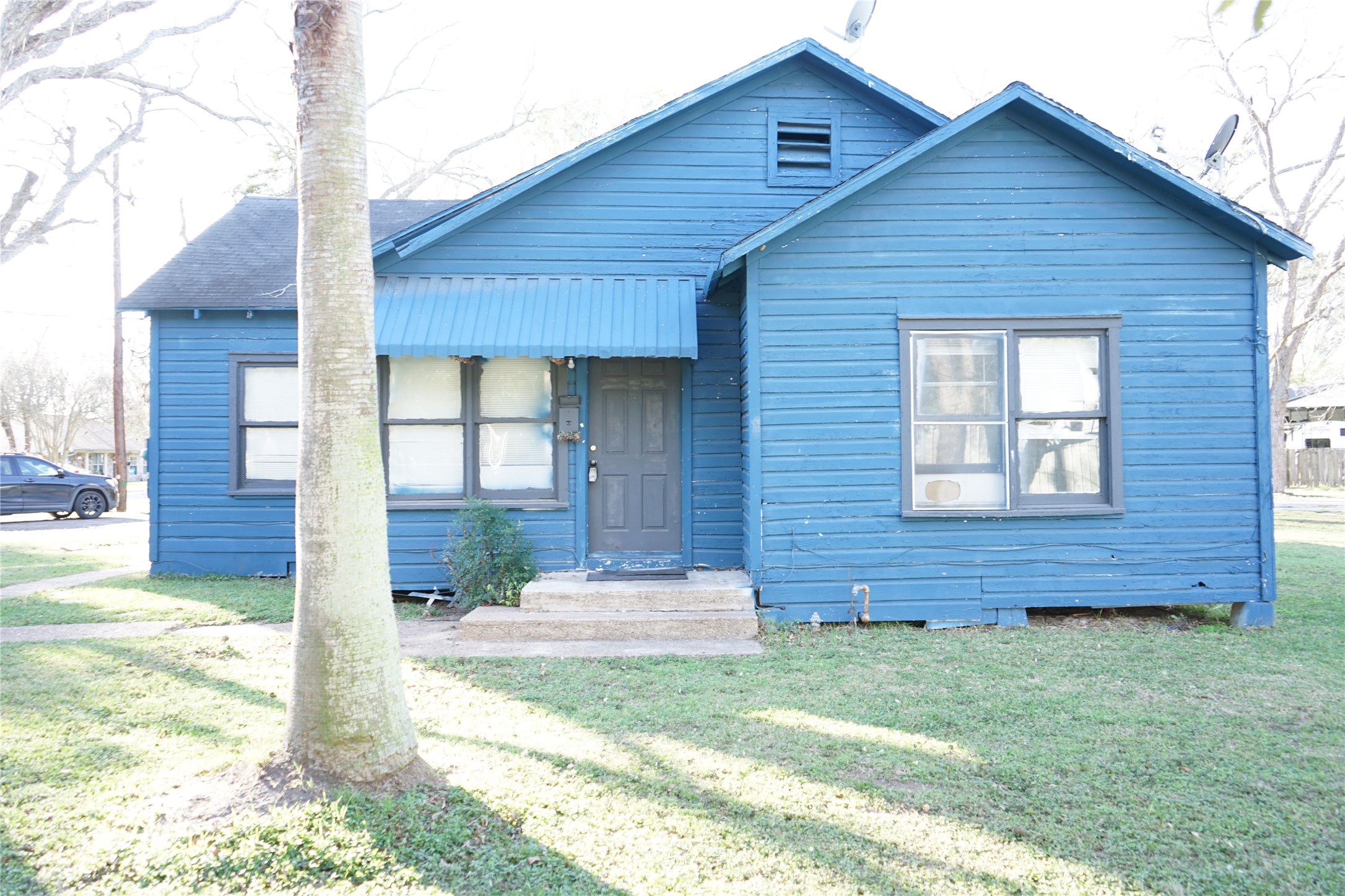 1419 Leaman Avenue Property Photo 2