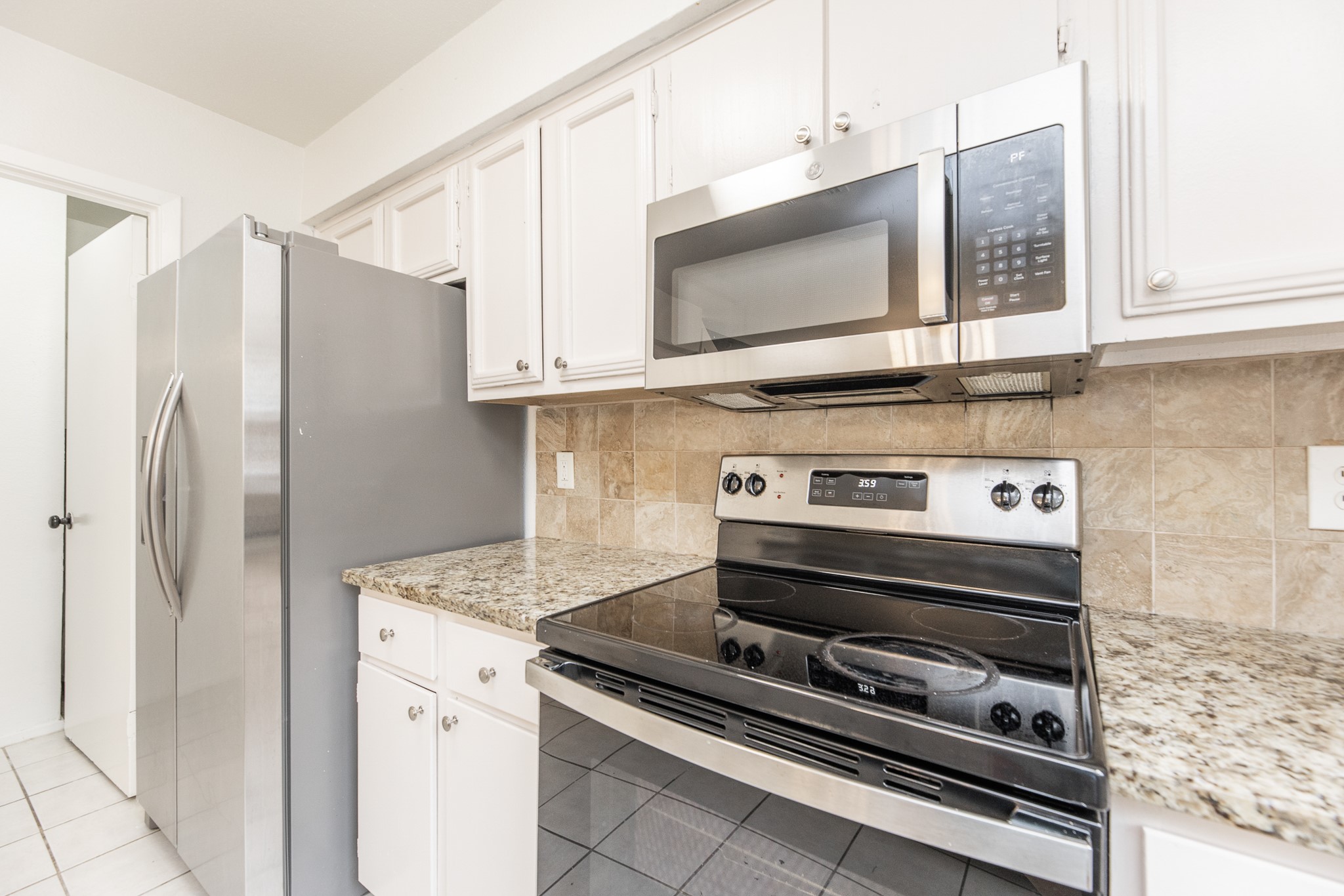 1902 Avenue B Property Photo 10