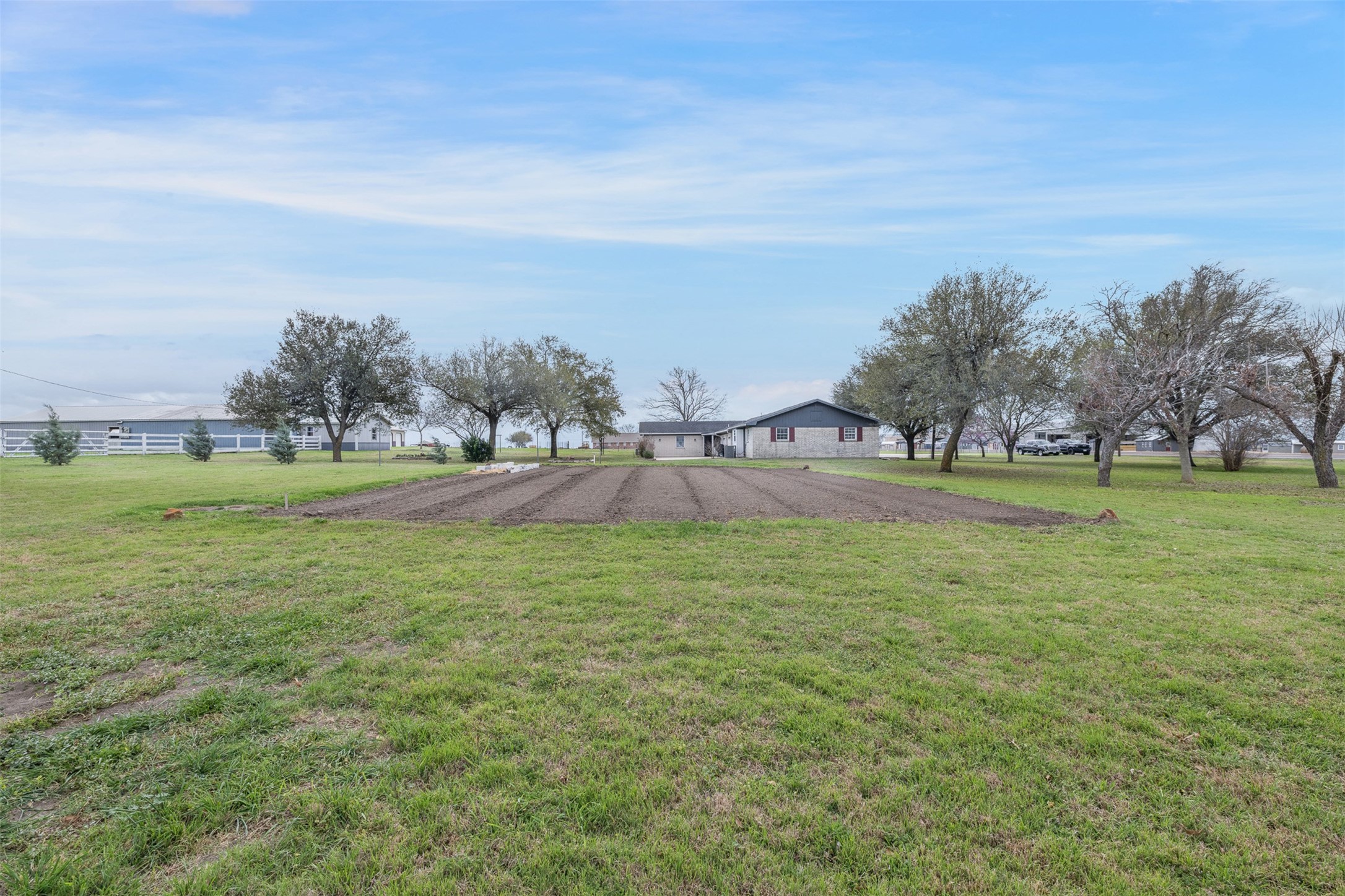 2042 Us Highway 77 Property Photo 9