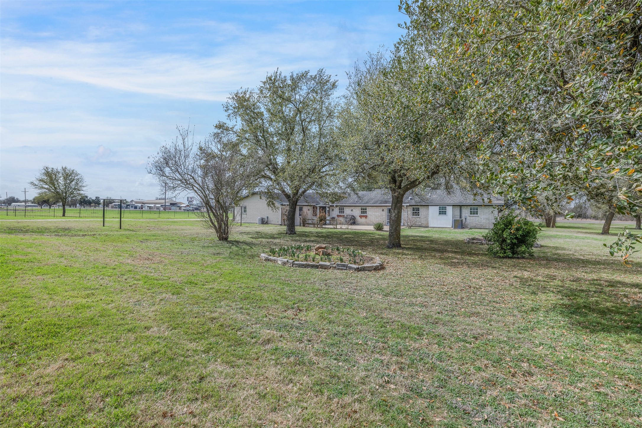 2042 Us Highway 77 Property Photo 10