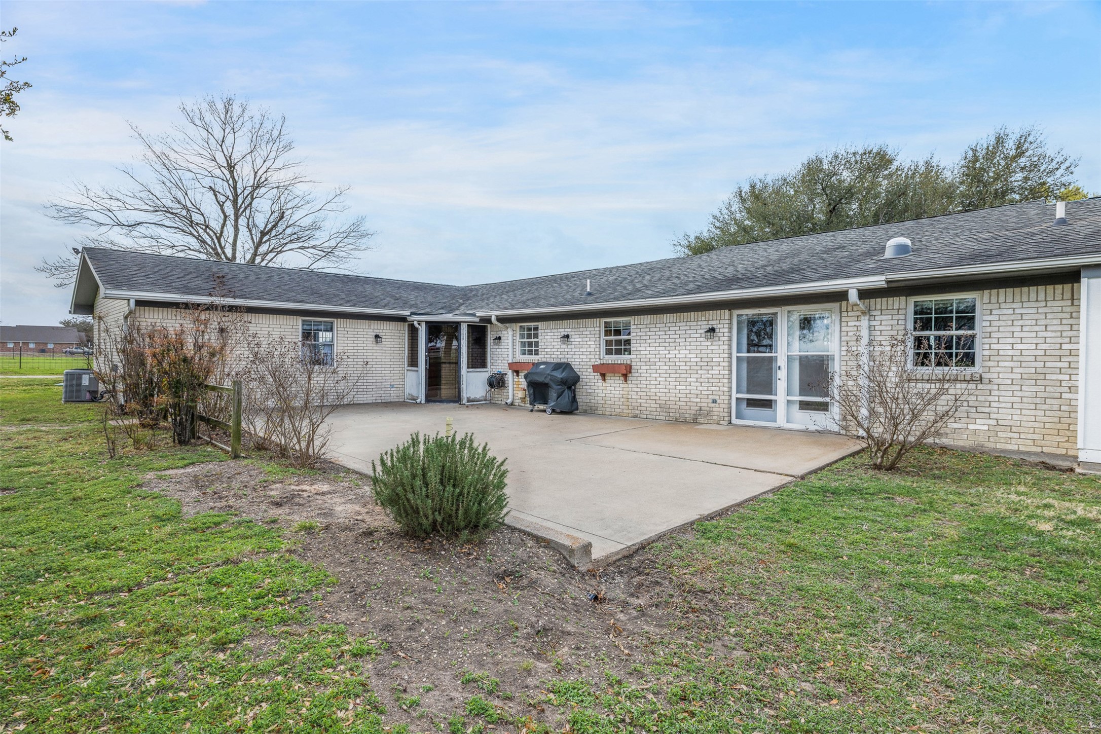 2042 Us Highway 77 Property Photo 12
