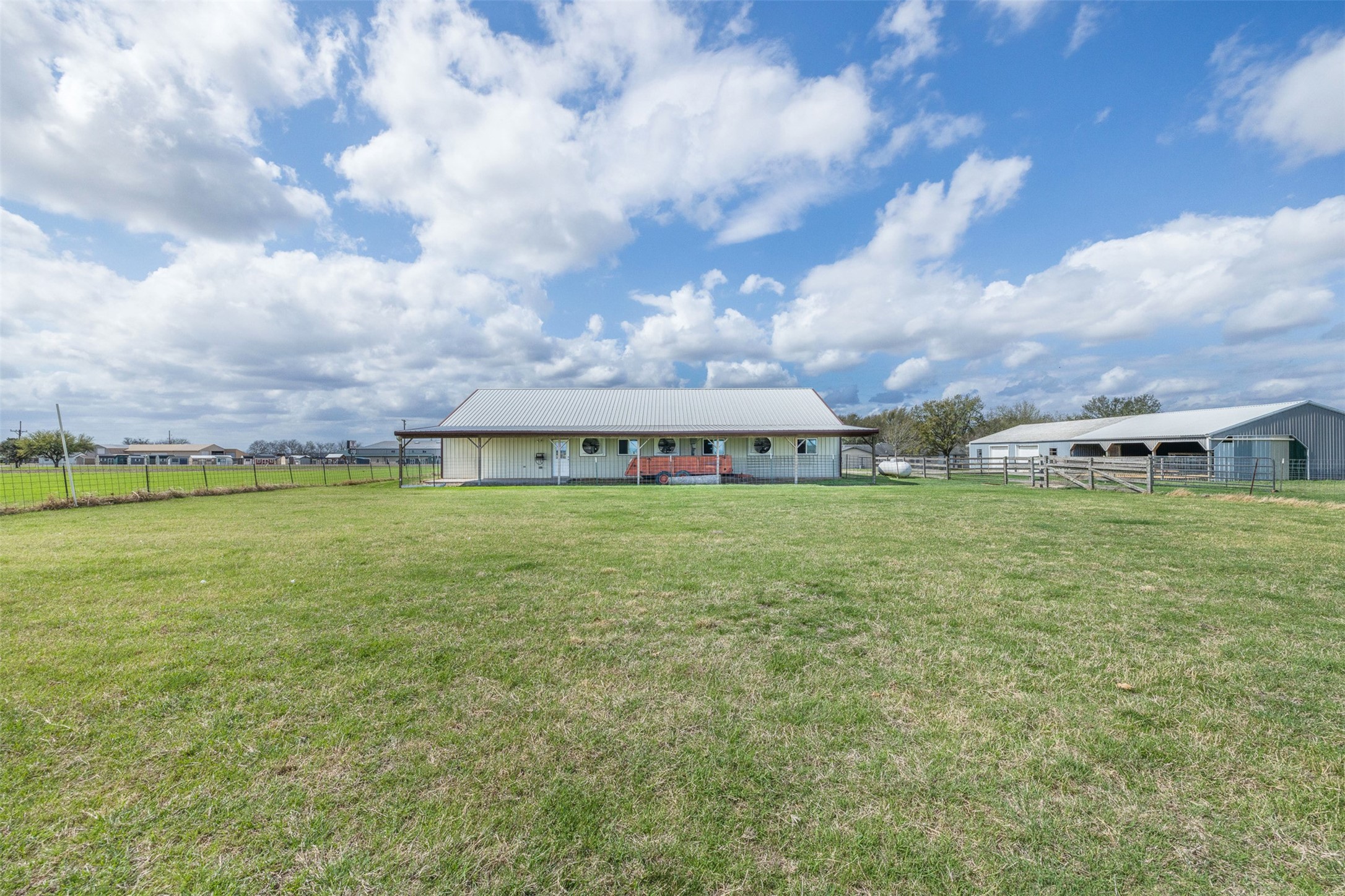 2042 Us Highway 77 Property Photo 16