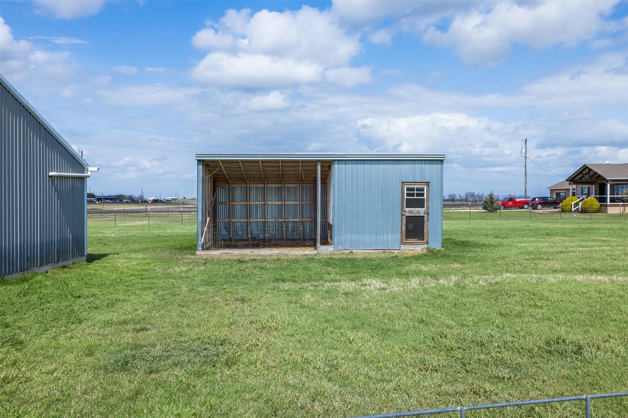 2042 Us Highway 77 Property Photo 17