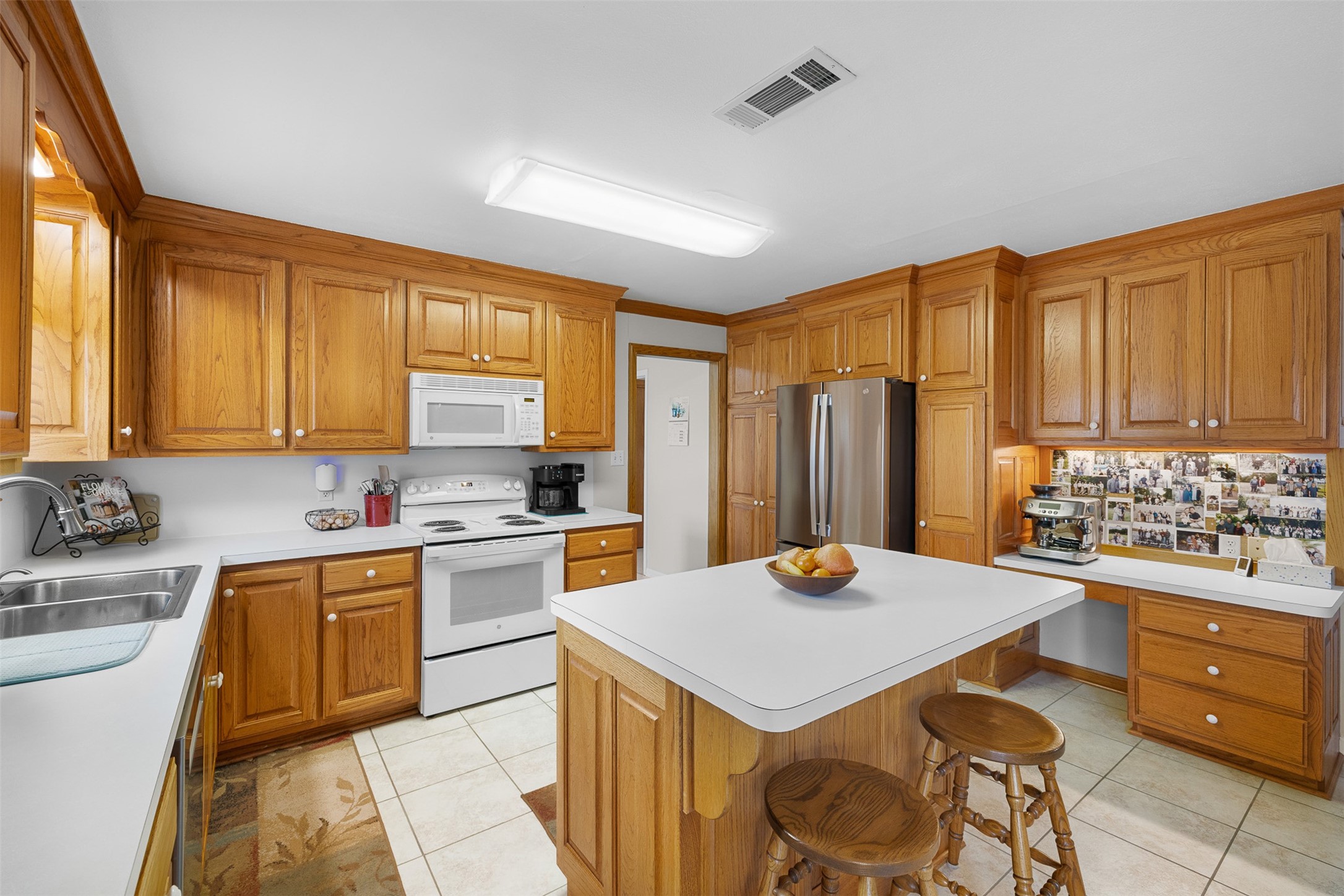 2042 Us Highway 77 Property Photo 23