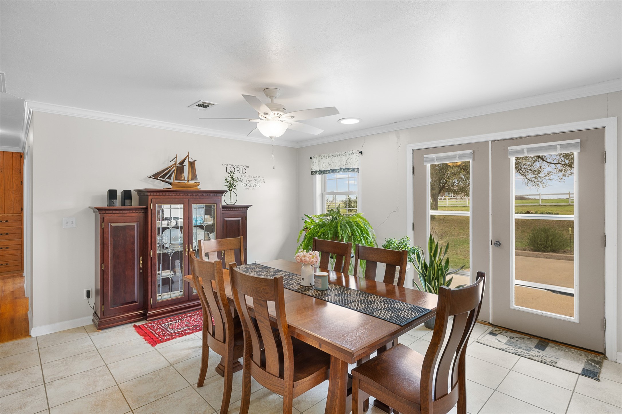 2042 Us Highway 77 Property Photo 27