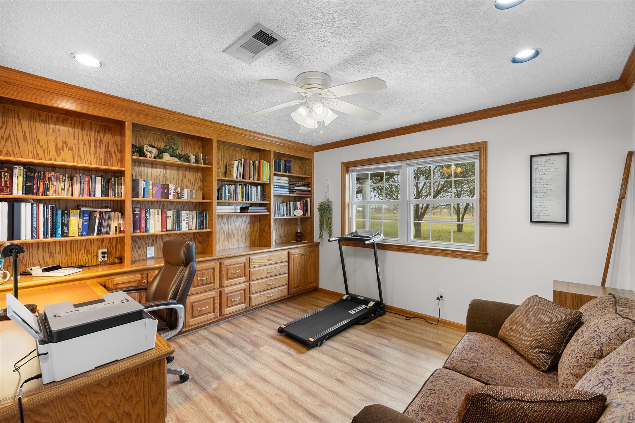 2042 Us Highway 77 Property Photo 31