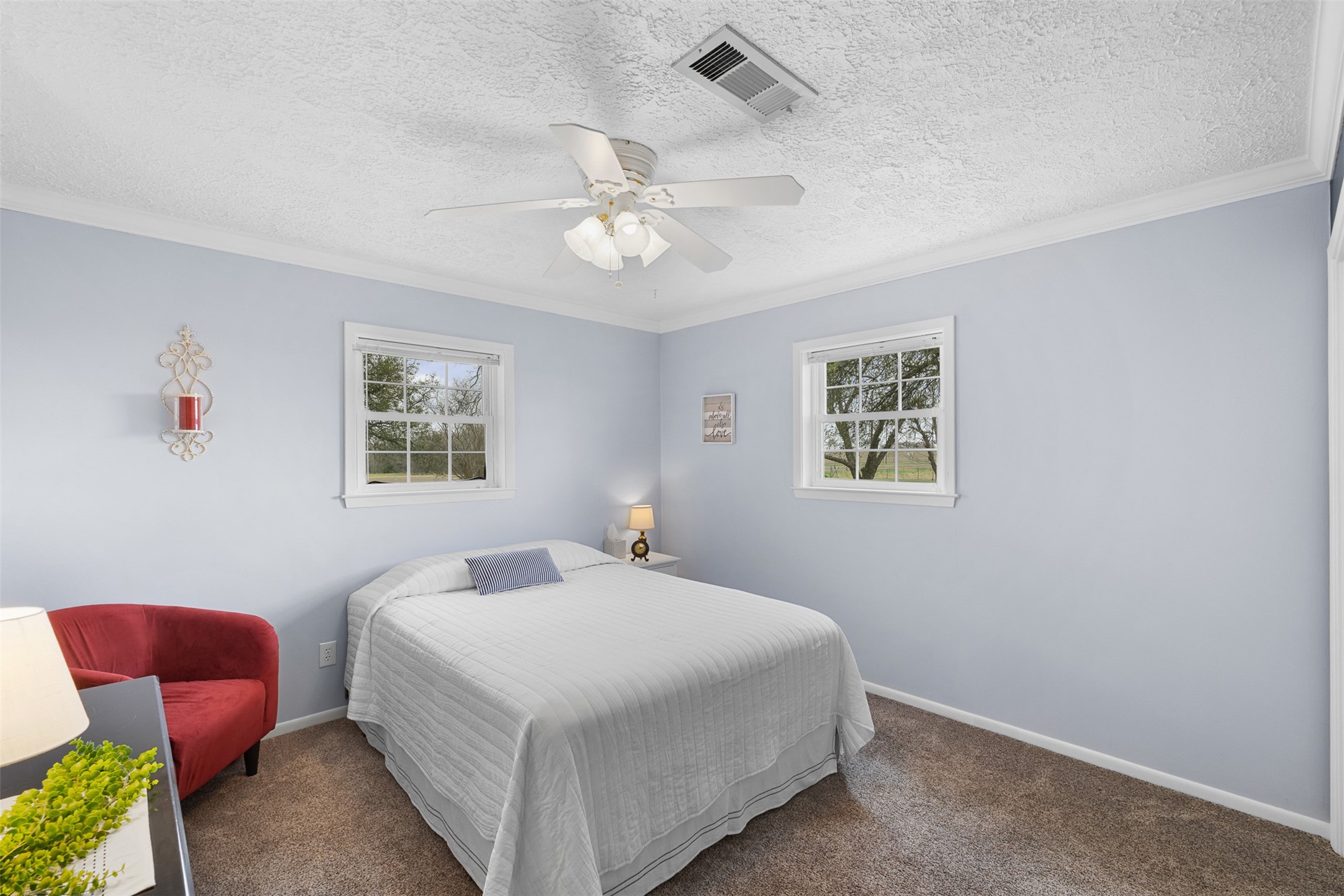 2042 Us Highway 77 Property Photo 32