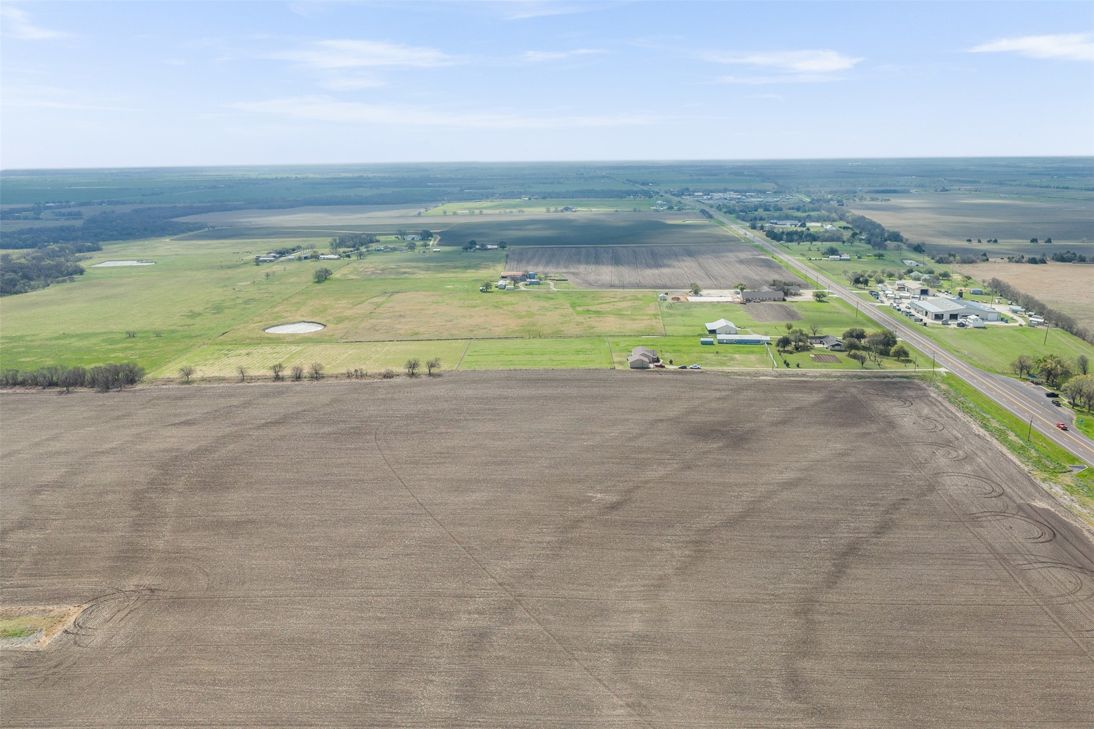 2042 Us Highway 77 Property Photo 43