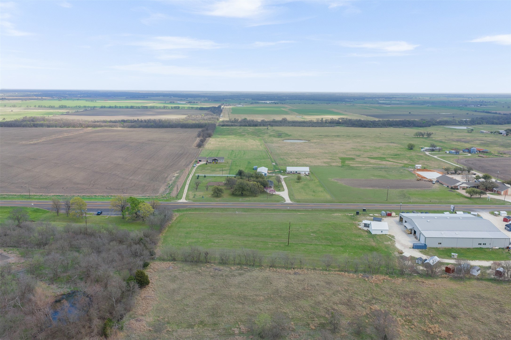 2042 Us Highway 77 Property Photo 45