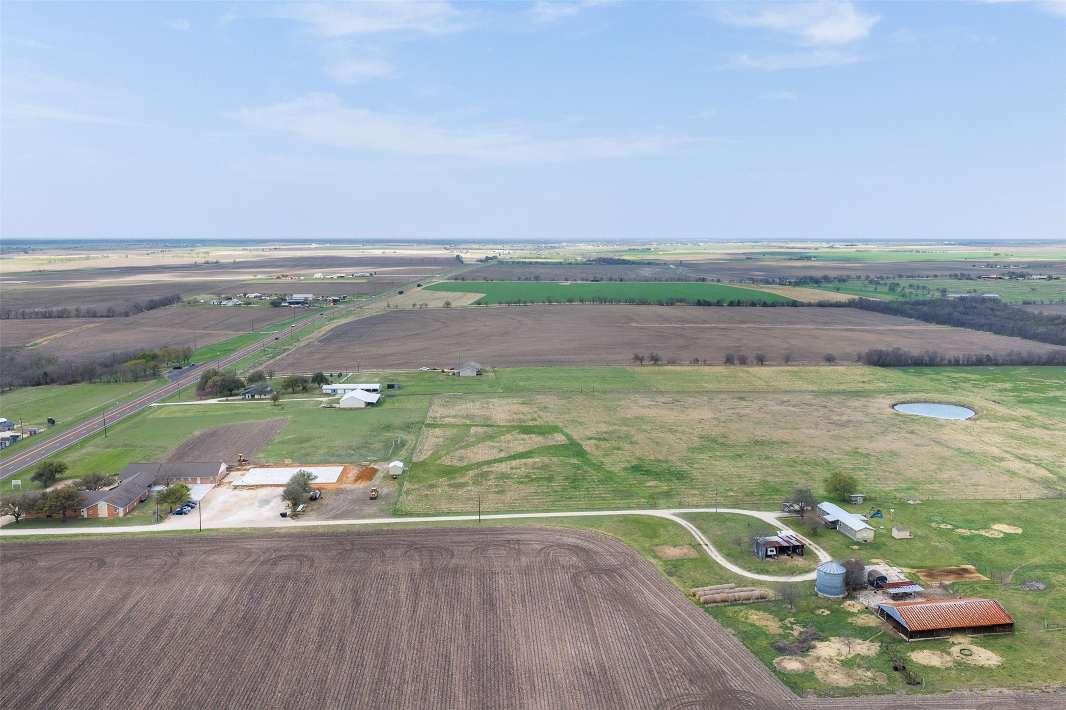 2042 Us Highway 77 Property Photo 47