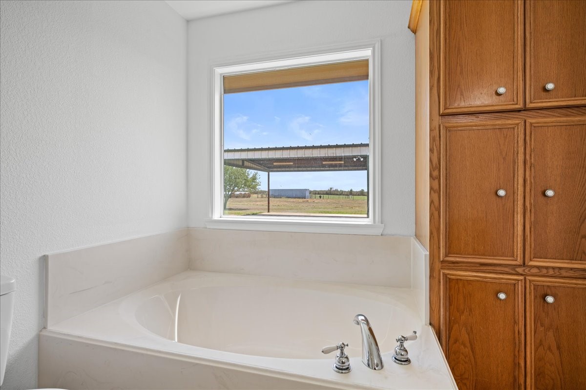 6234 Prihoda Road Property Photo 12