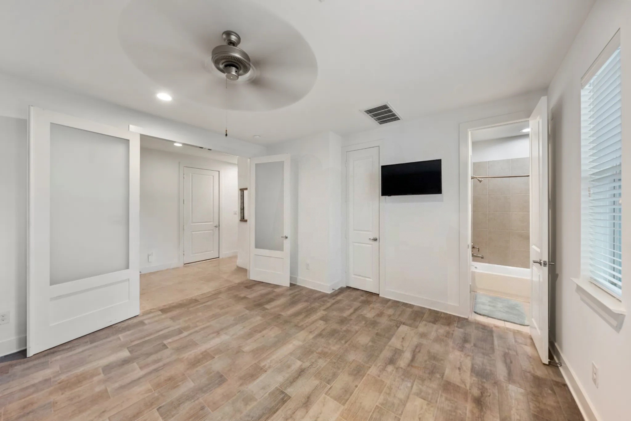 1209 Cedarpost Tree Springs Place Property Photo 5