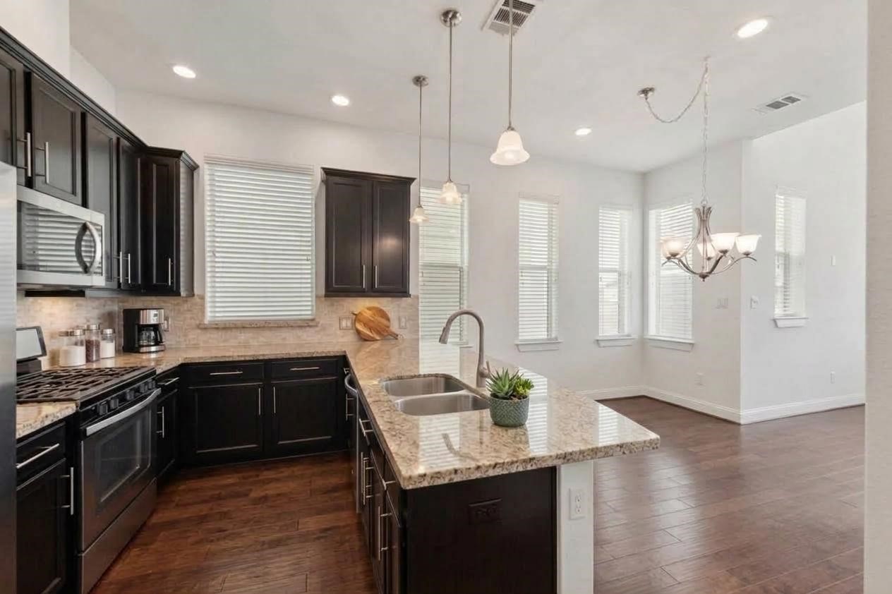 1209 Cedarpost Tree Springs Place Property Photo 11