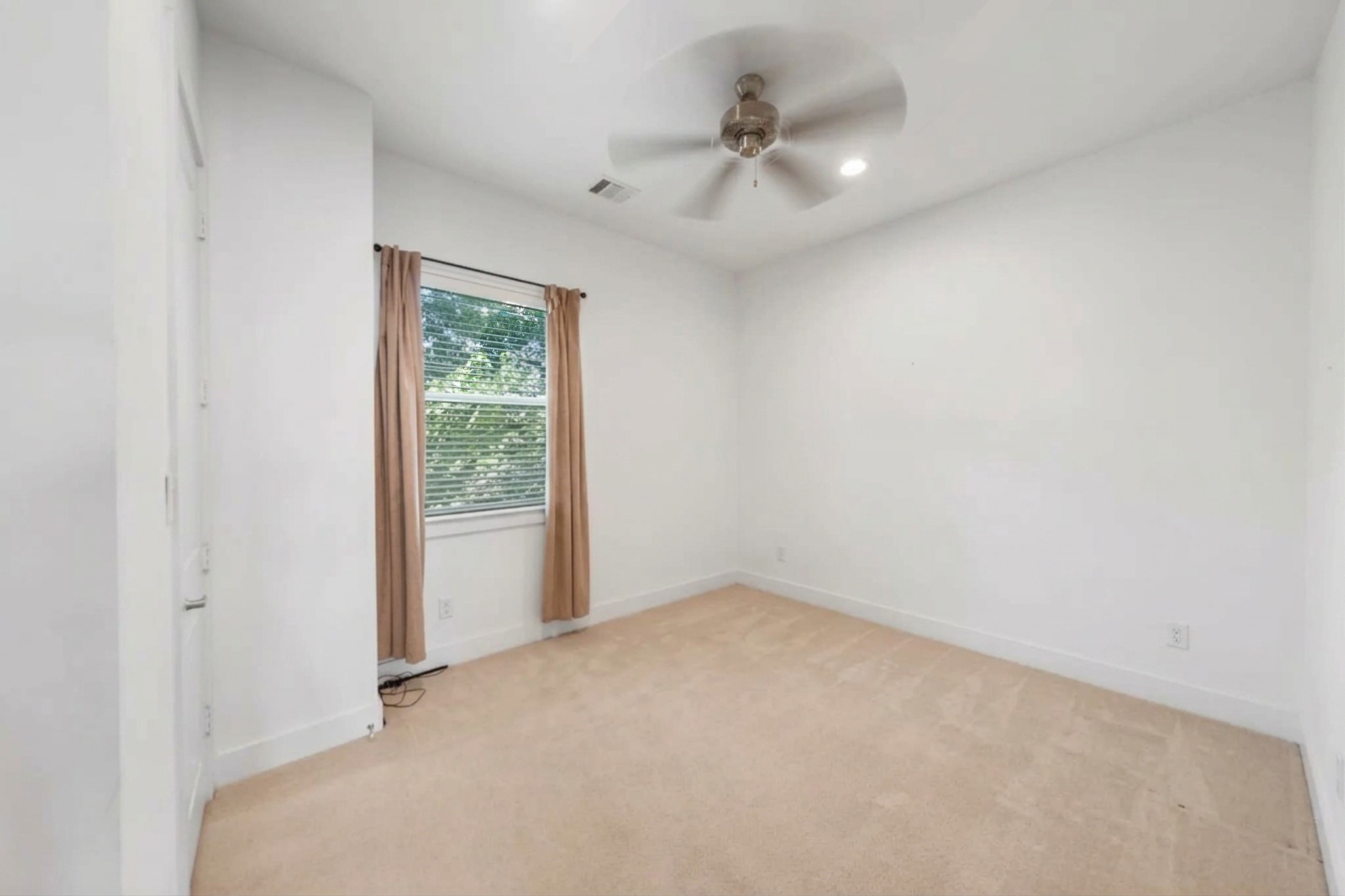 1209 Cedarpost Tree Springs Place Property Photo 14
