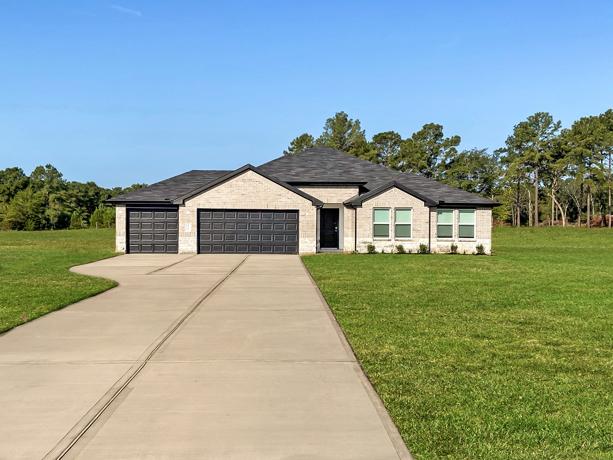 10511 Aren Road Property Photo 1
