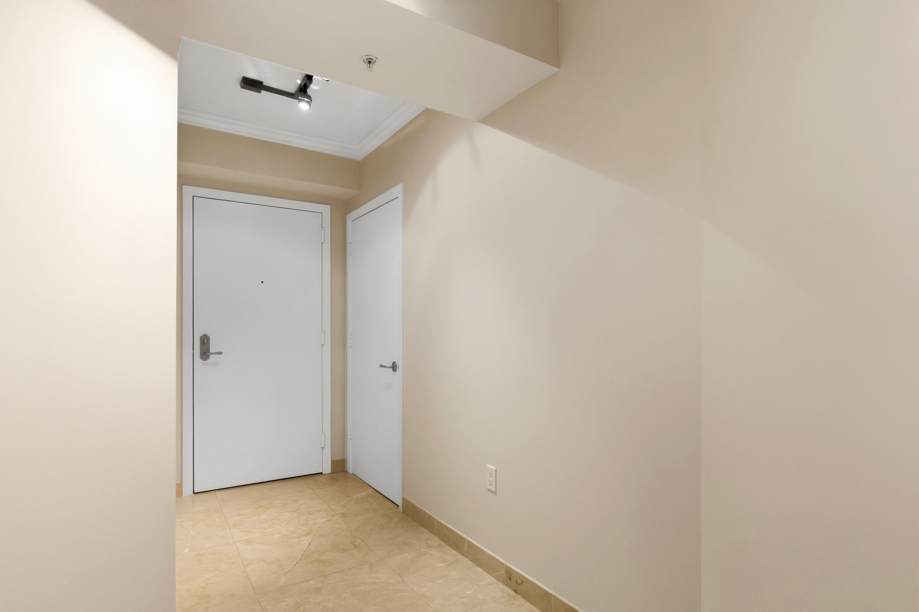 3030 Post Oak Boulevard 202 Property Photo 7