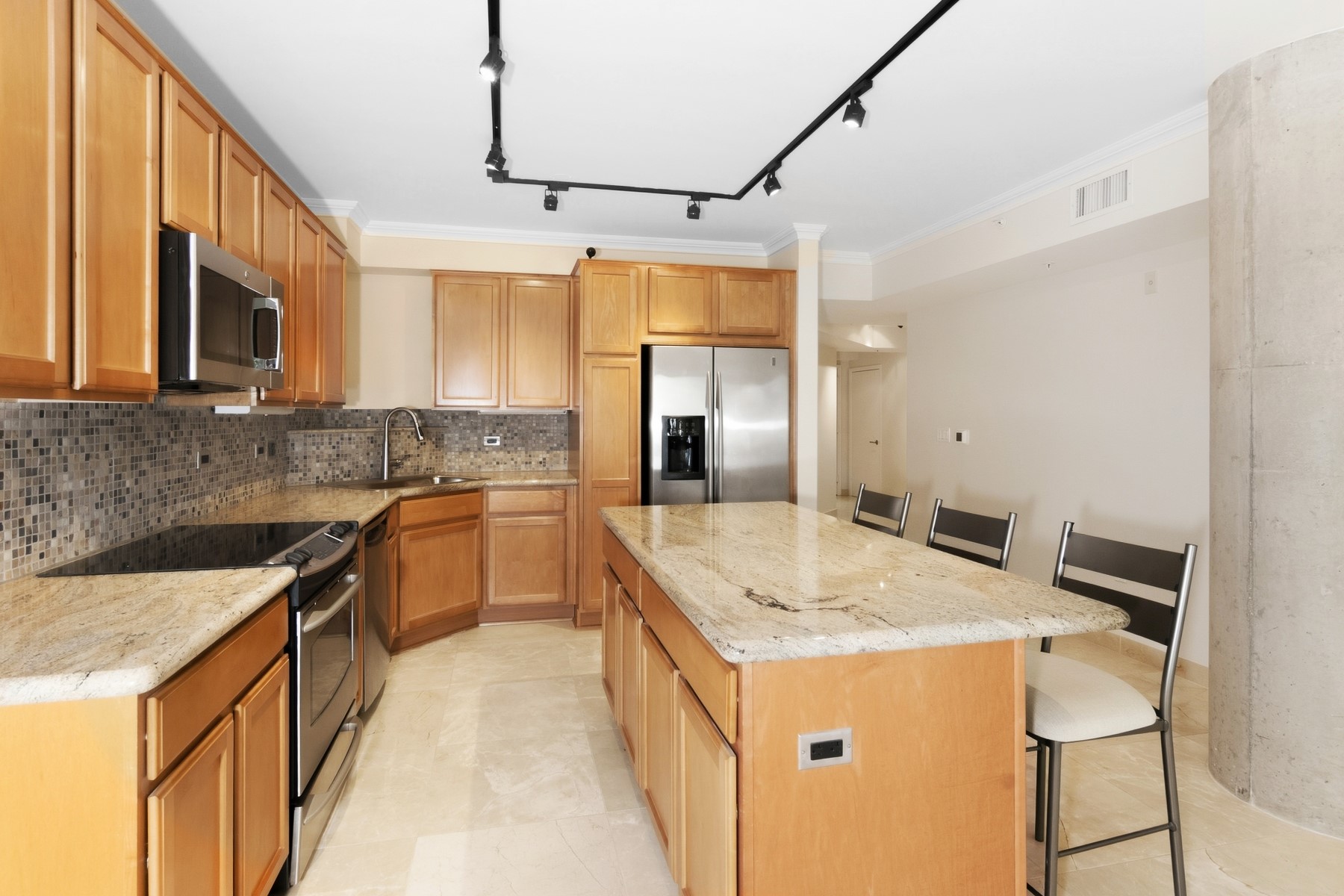 3030 Post Oak Boulevard 202 Property Photo 12