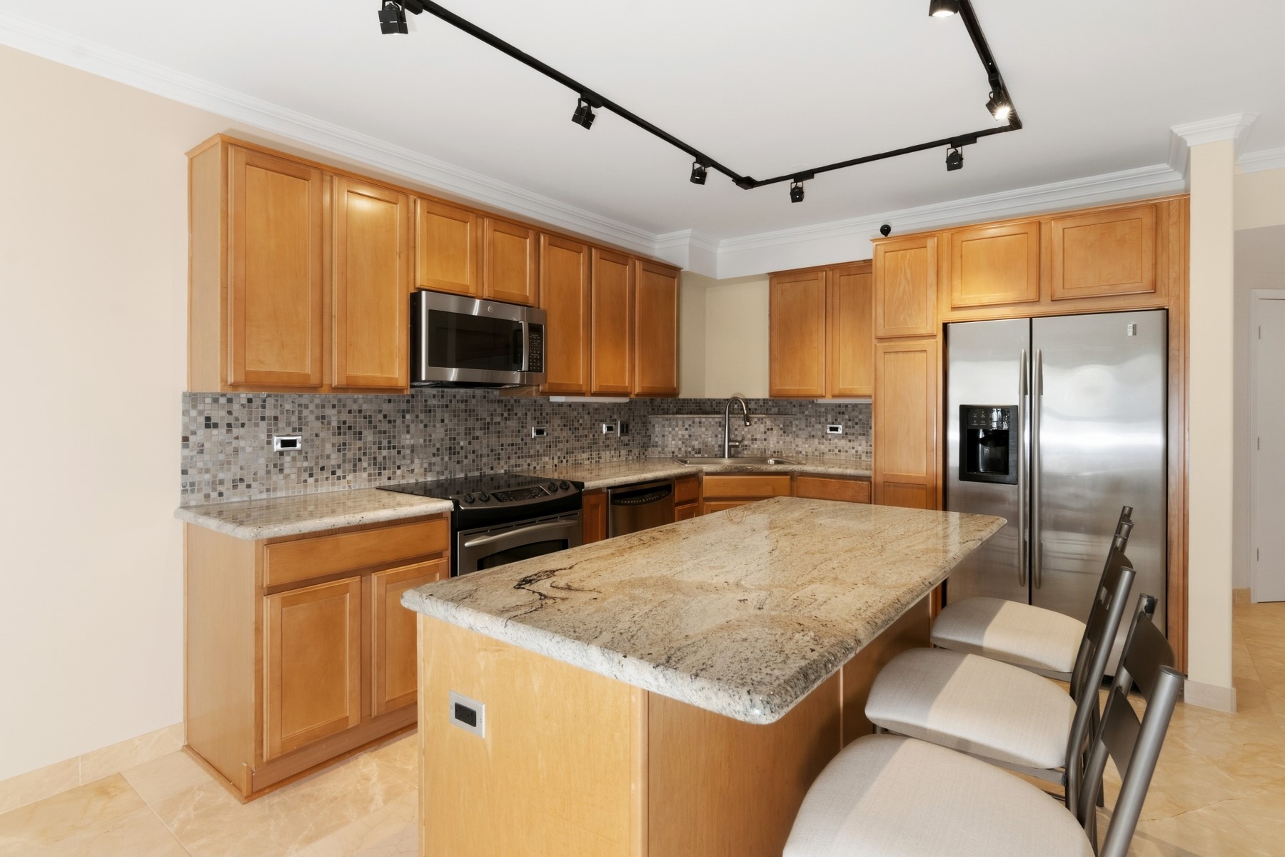 3030 Post Oak Boulevard 202 Property Photo 13