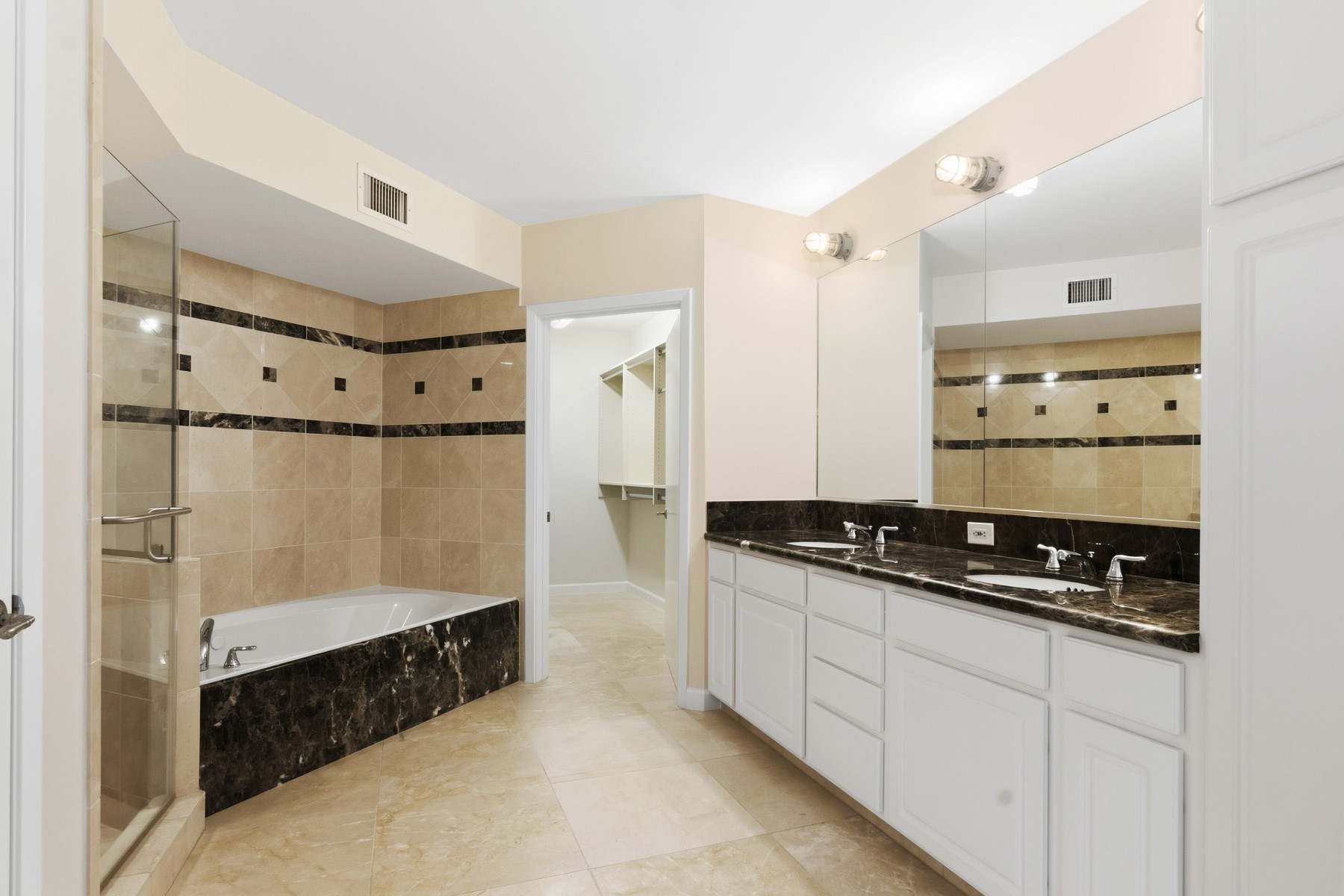 3030 Post Oak Boulevard 202 Property Photo 16