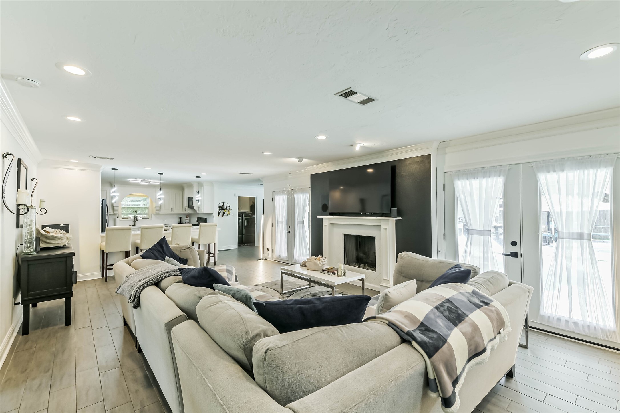 5303 Dana Leigh Drive Property Photo 11