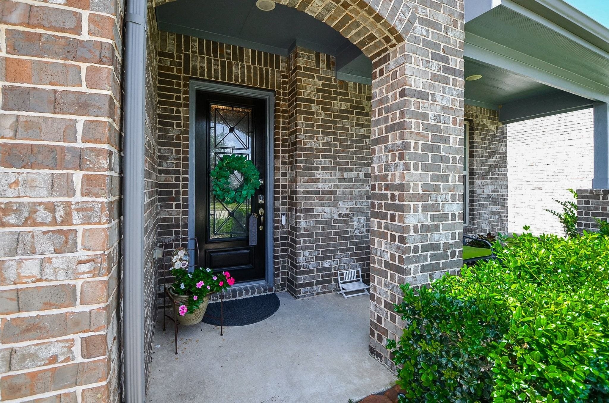 31307 Brown Fern Drive Property Photo 4