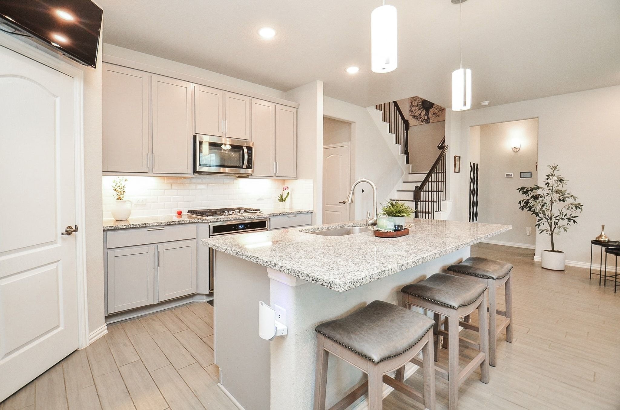 31307 Brown Fern Drive Property Photo 13