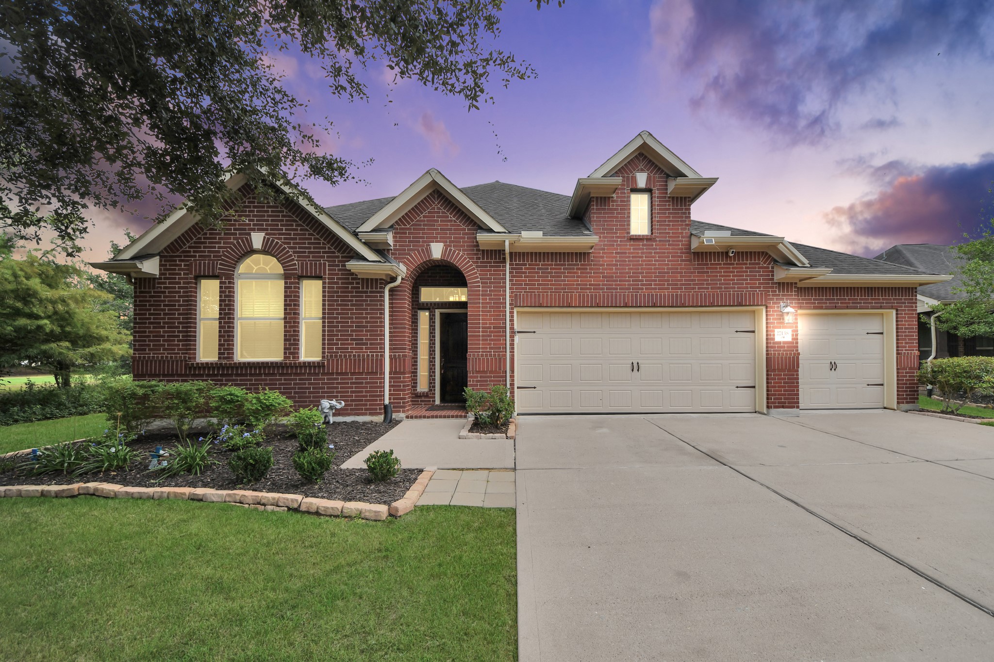 27138 Cottage Stream Lane Property Photo 1